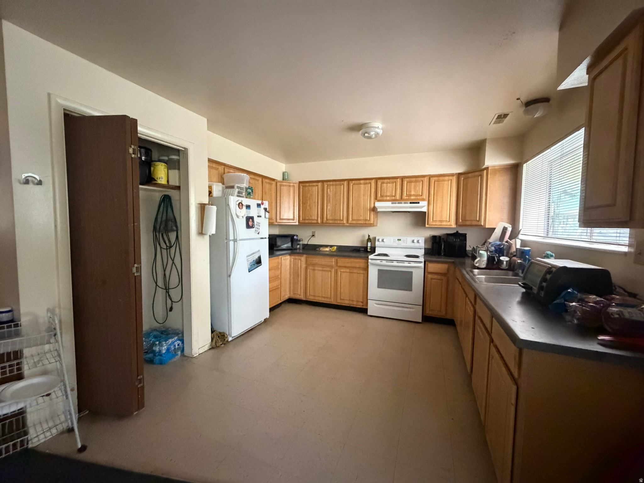RIVERGROVE PLAT B - Residential