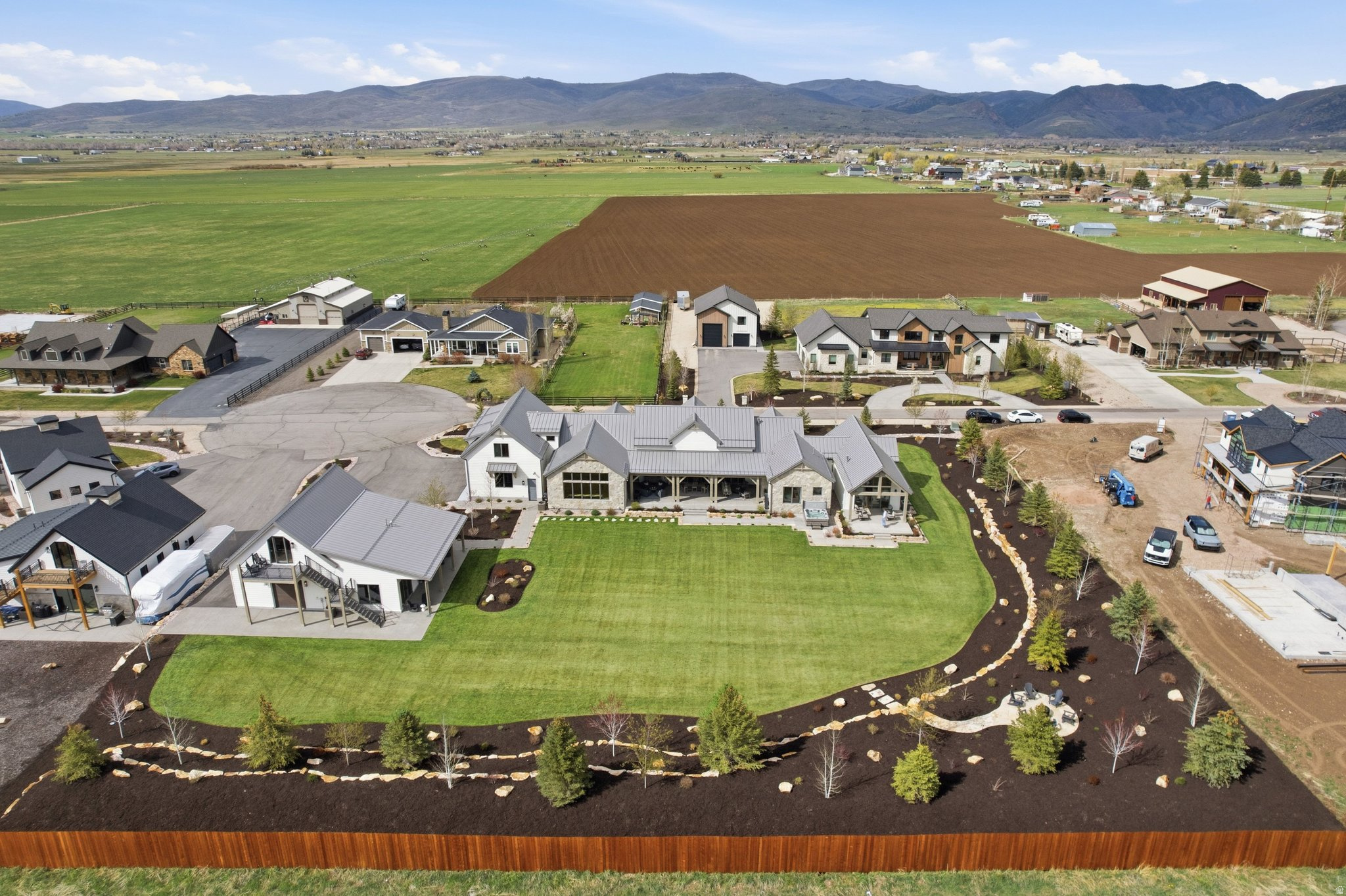LAZY ACRES RANCH ESTATES - Residential