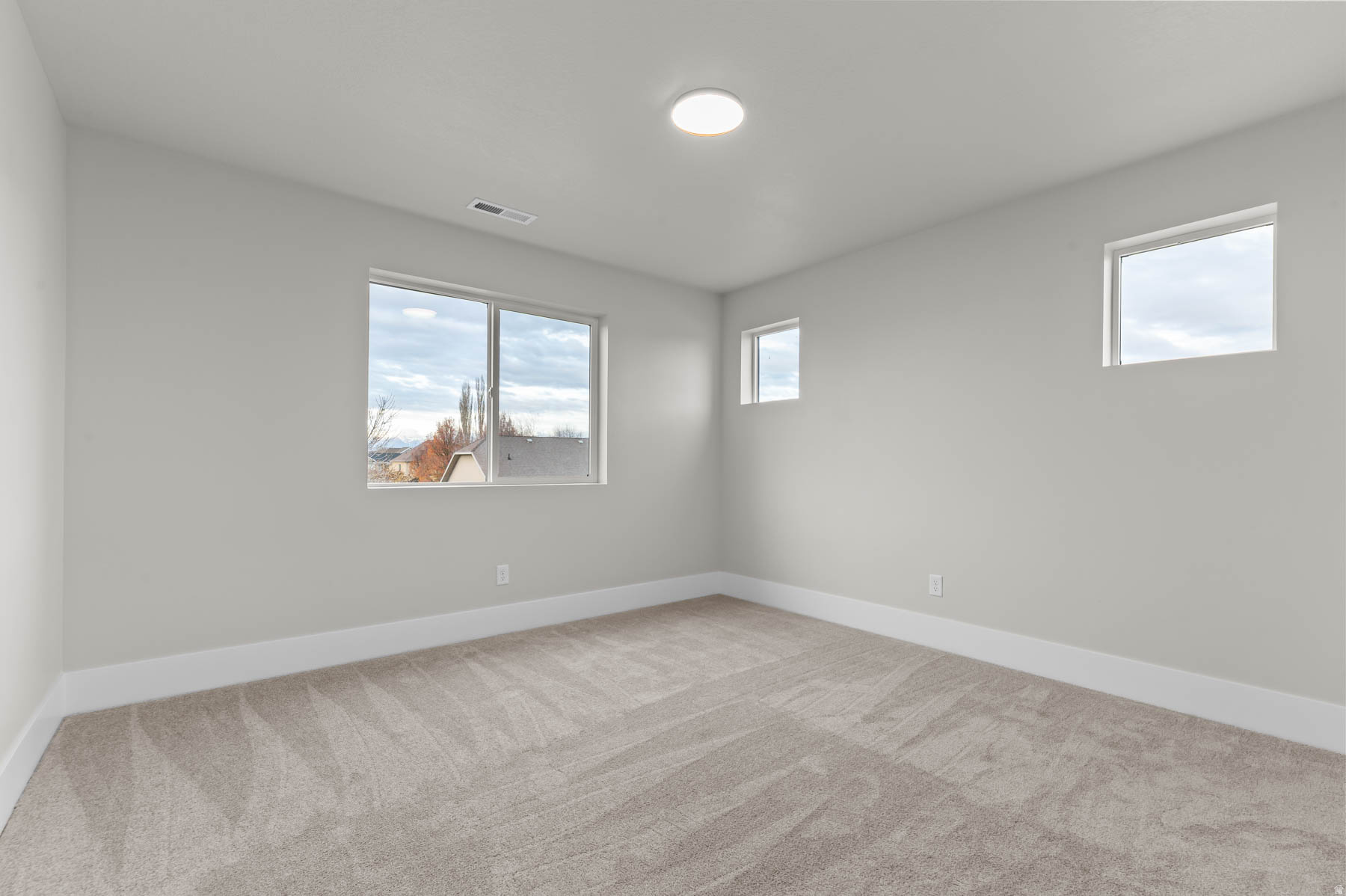 LEGACY PARK EST 205 - Residential
