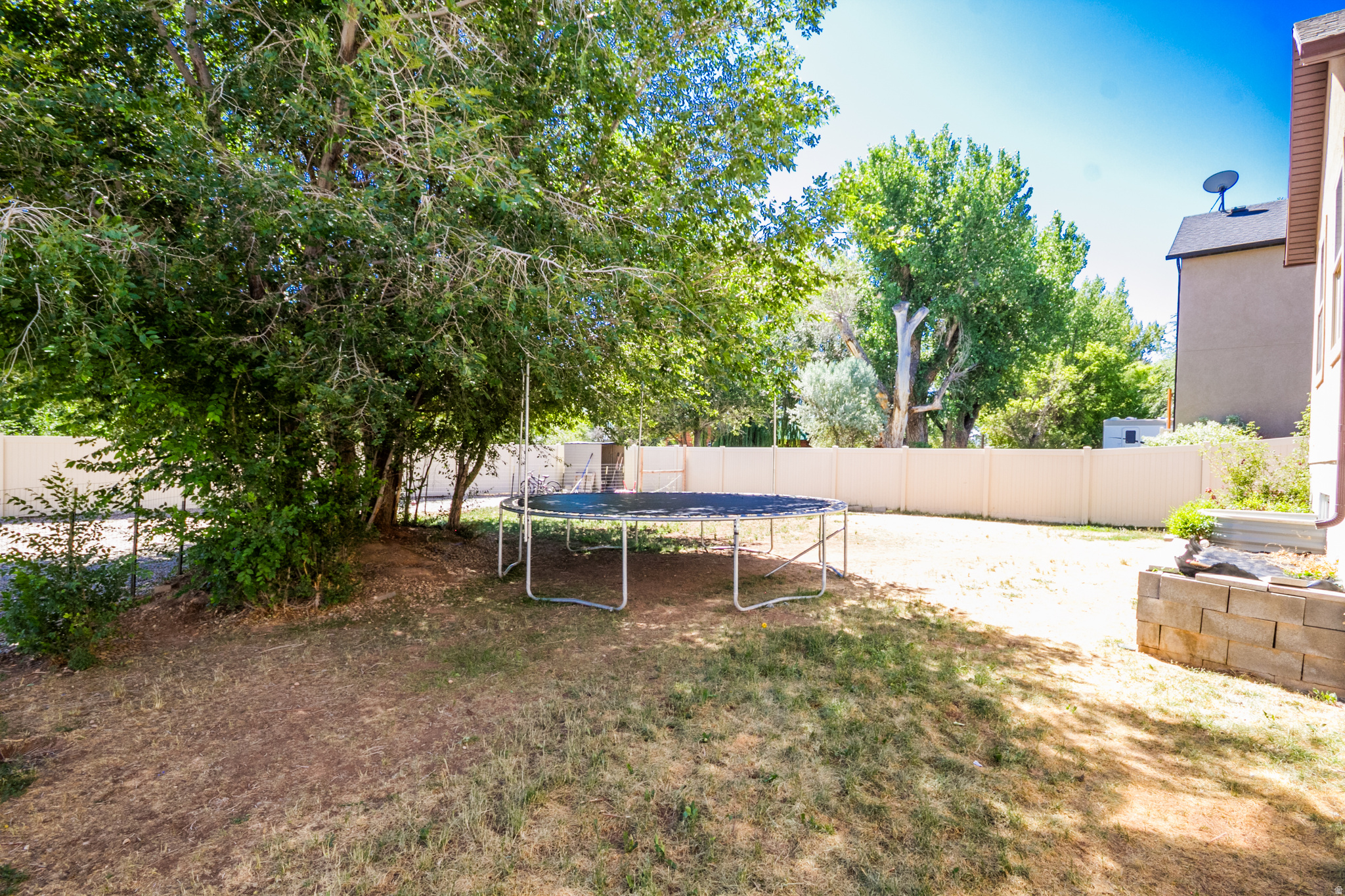 COUNTRY SIDE DRIVE SUDIVISION # 4 - Residential