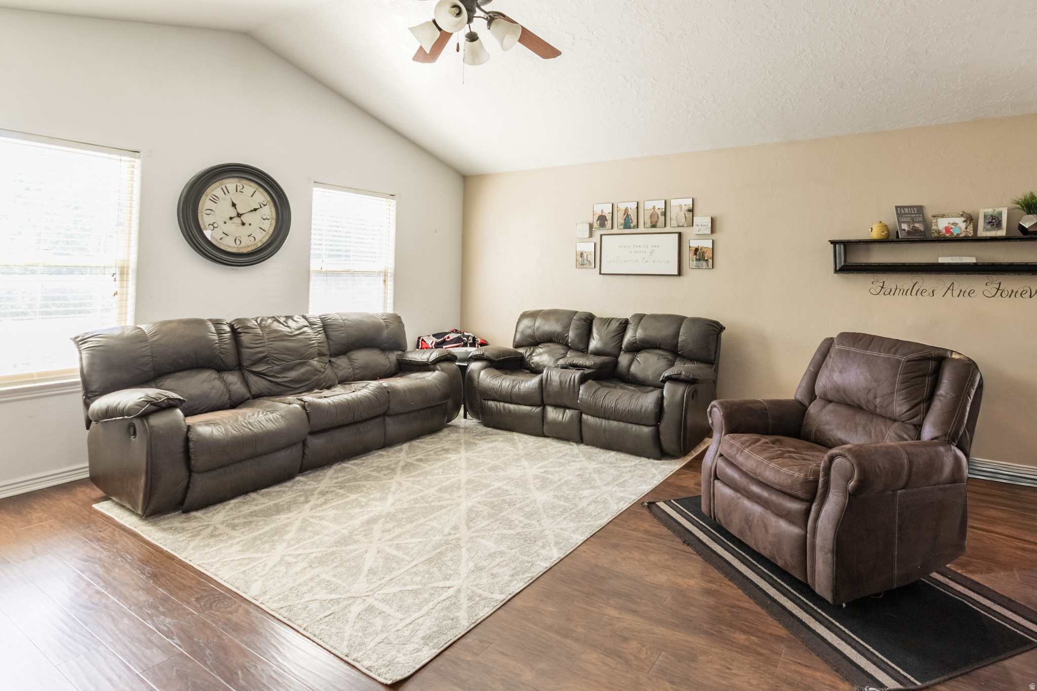 COUNTRY SIDE DRIVE SUDIVISION # 4 - Residential