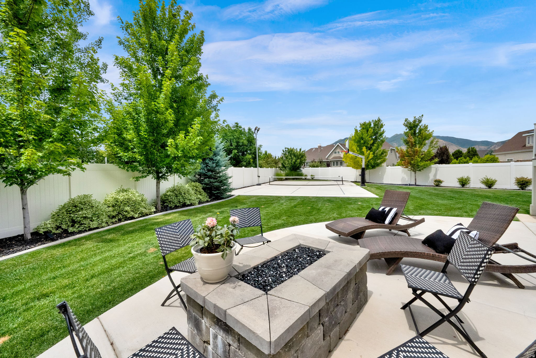 WHITING COVE D - Residential