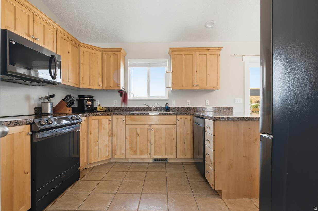 MAJESTIC VIEWS ESTATES - Residential
