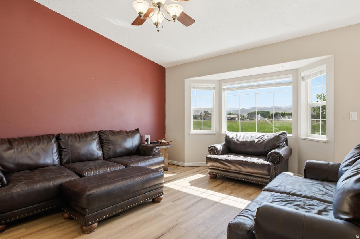 MAJESTIC VIEWS ESTATES - Residential