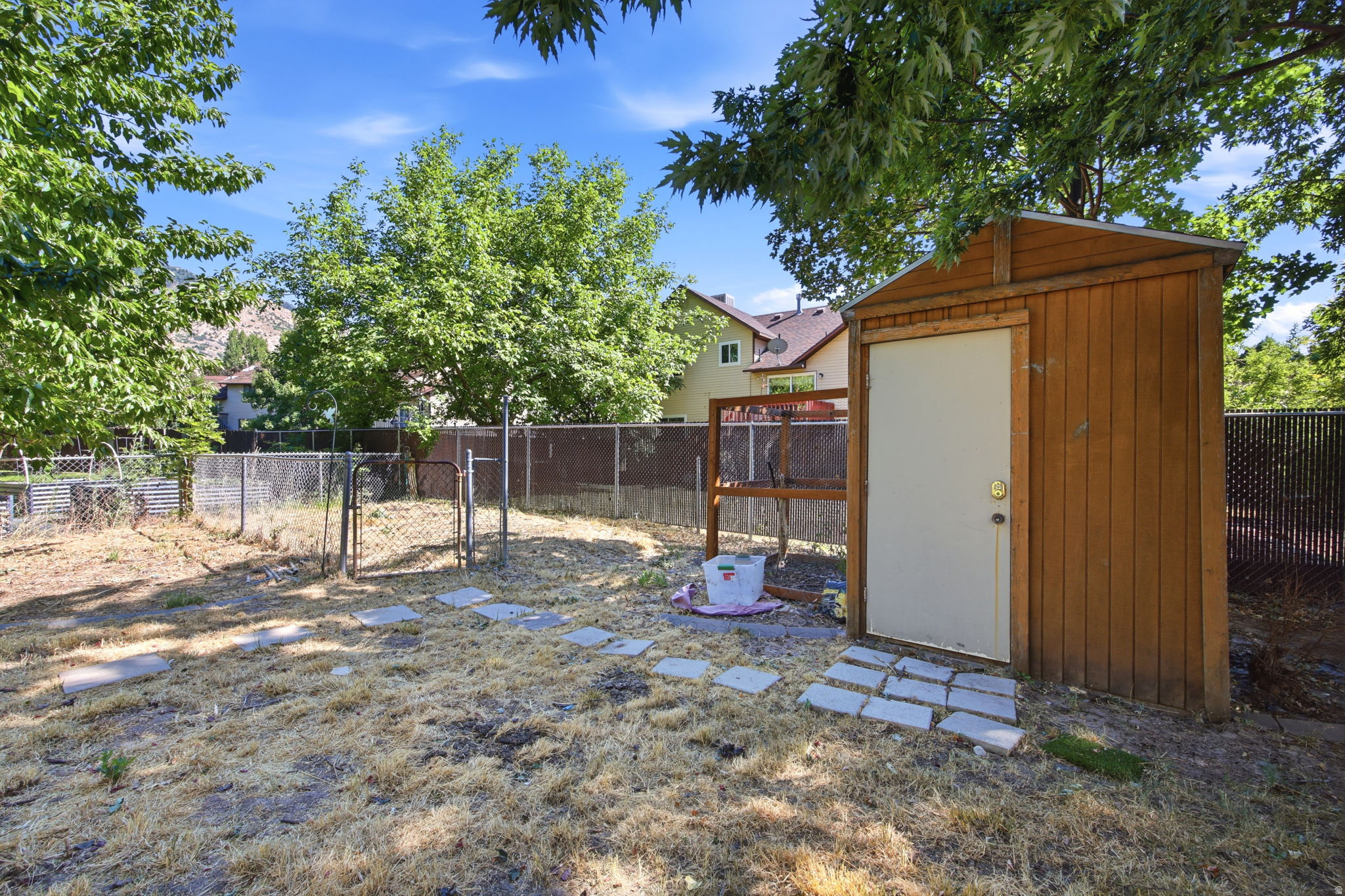 GREENFIELD - Residential