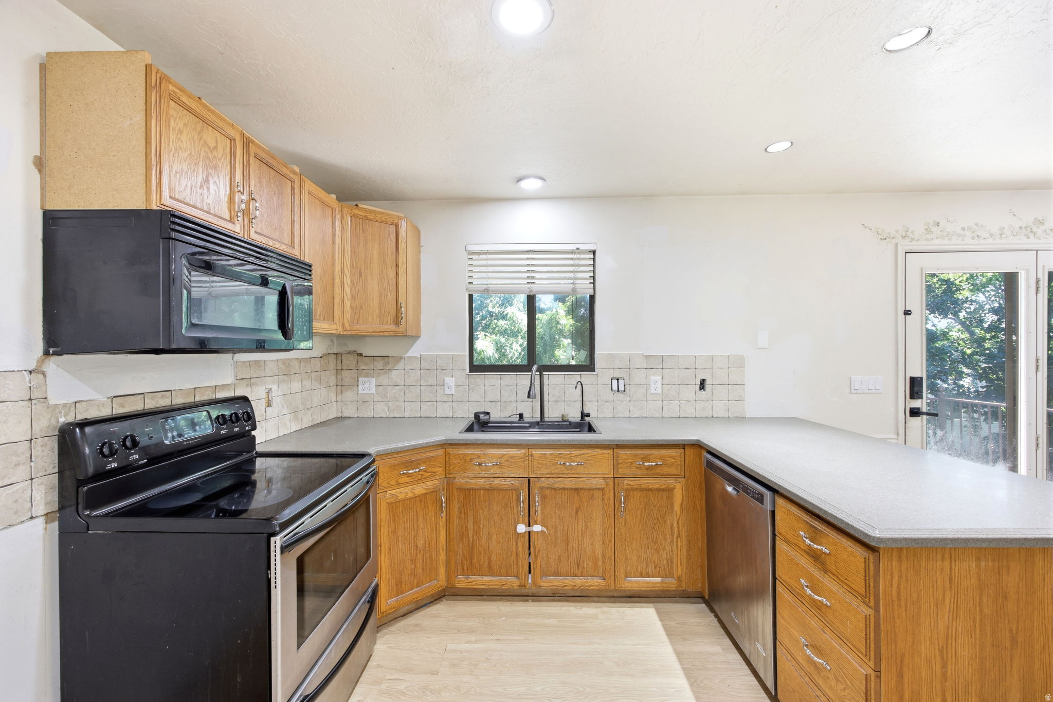 GREENFIELD - Residential