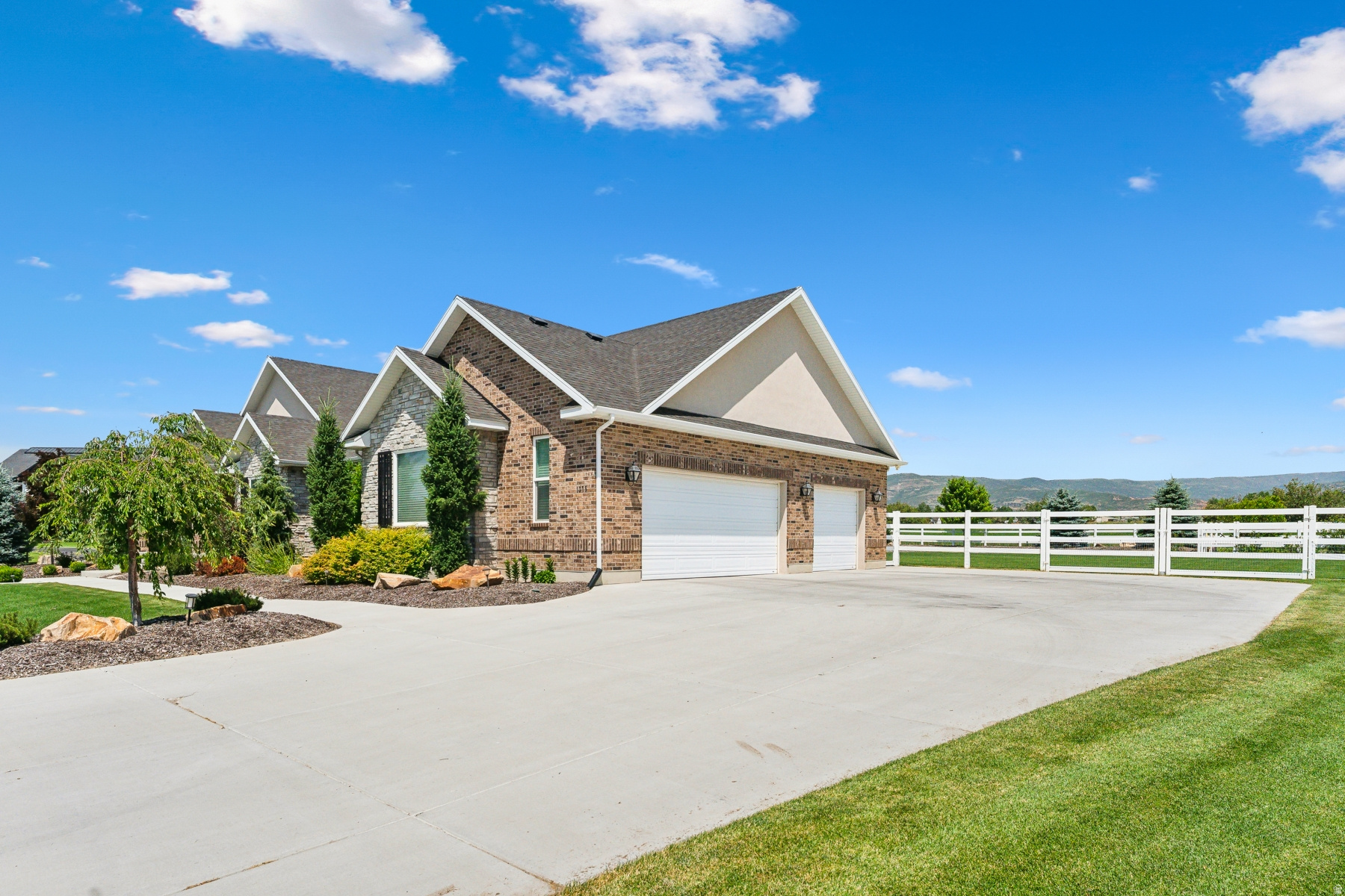 SUMMIT MEADOWS SUBDIVISION - Residential