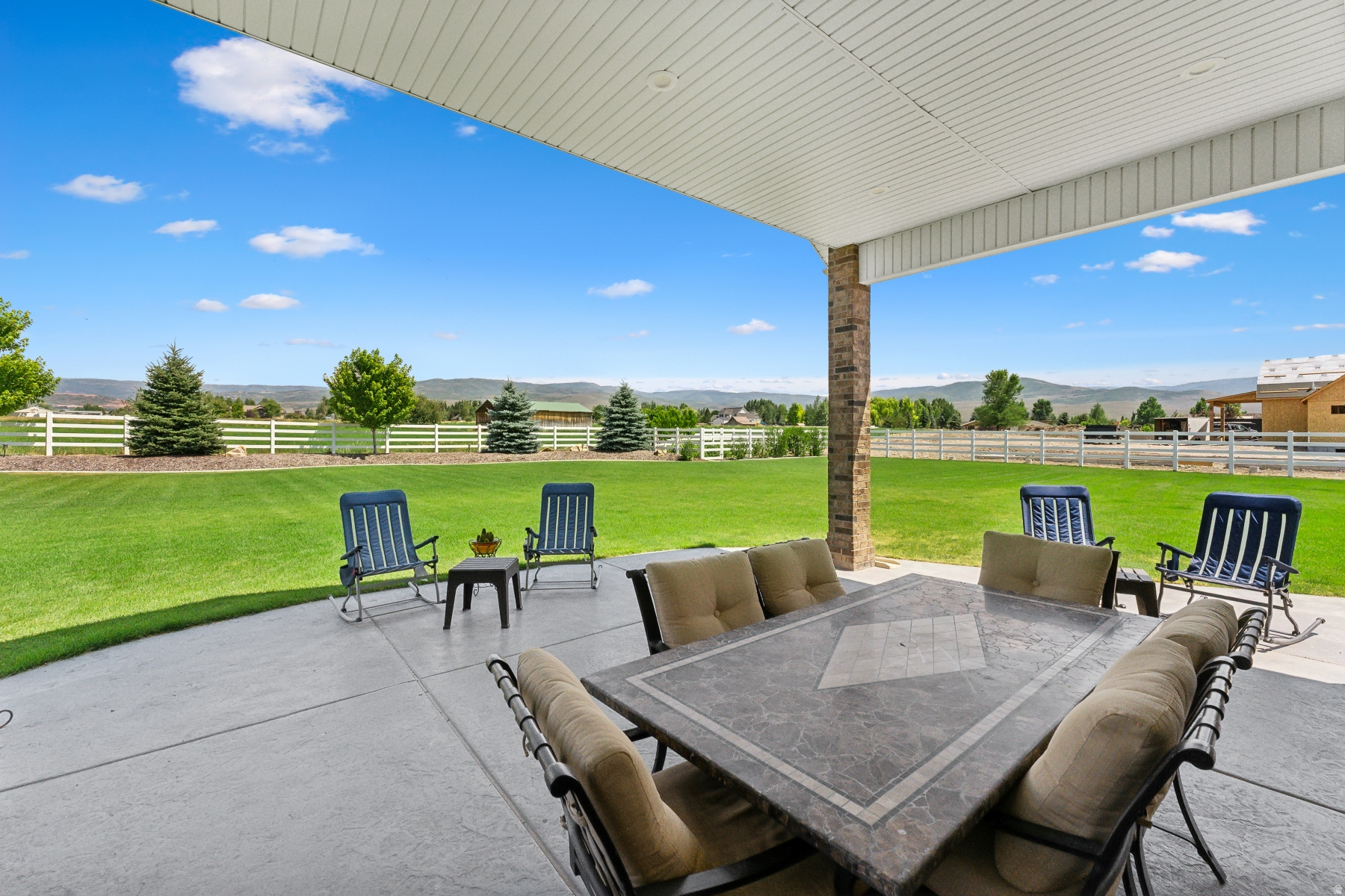SUMMIT MEADOWS SUBDIVISION - Residential