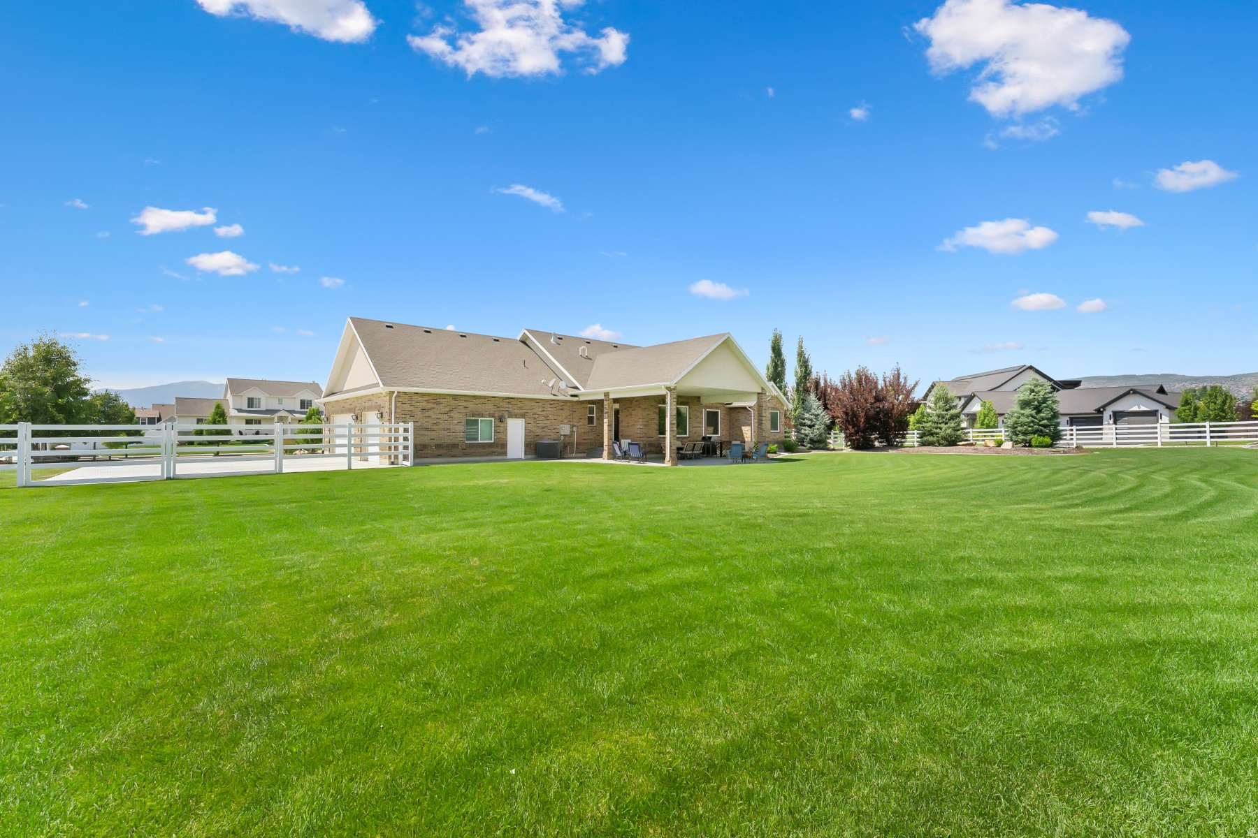 SUMMIT MEADOWS SUBDIVISION - Residential