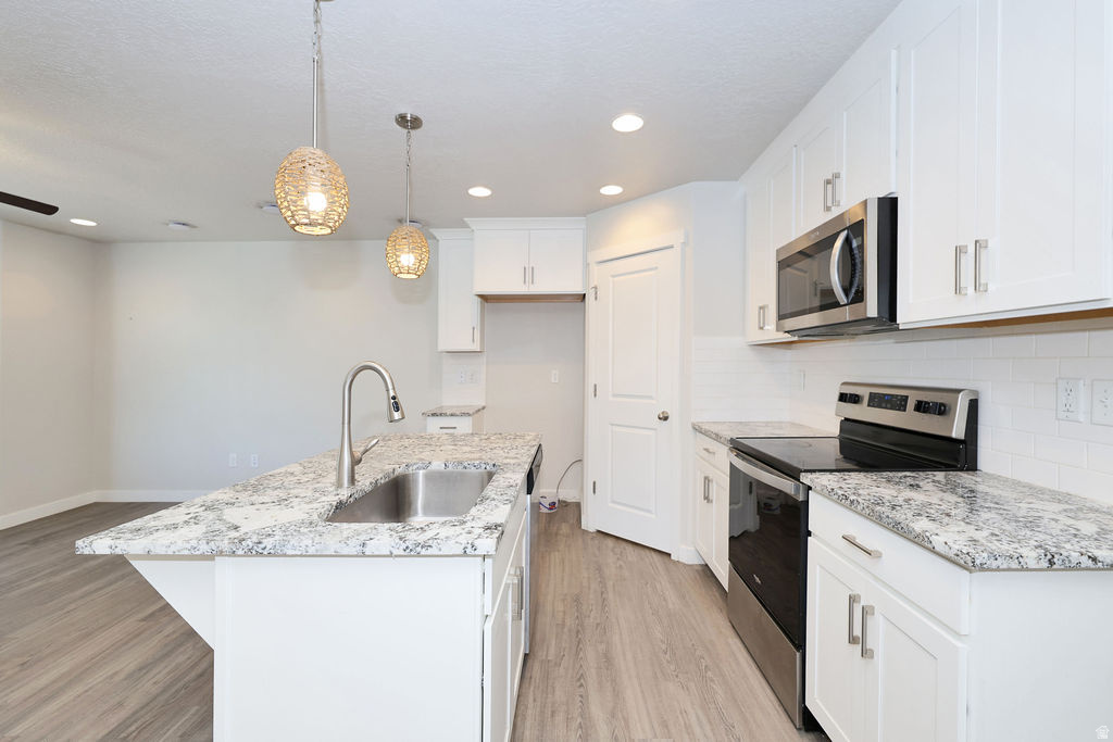 DEL MONTE TOWNHOMES - Residential
