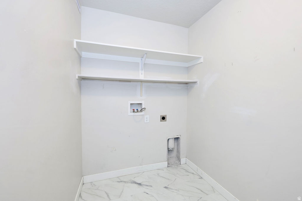 DEL MONTE TOWNHOMES - Residential