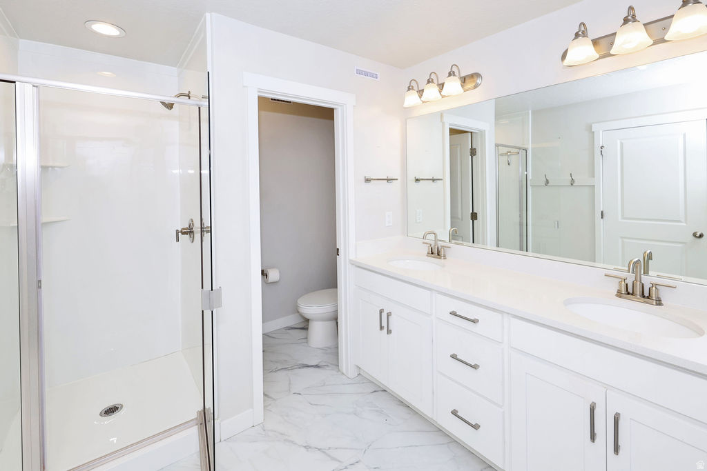 DEL MONTE TOWNHOMES - Residential