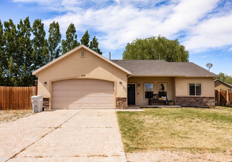 BONNIE LASS - Residential