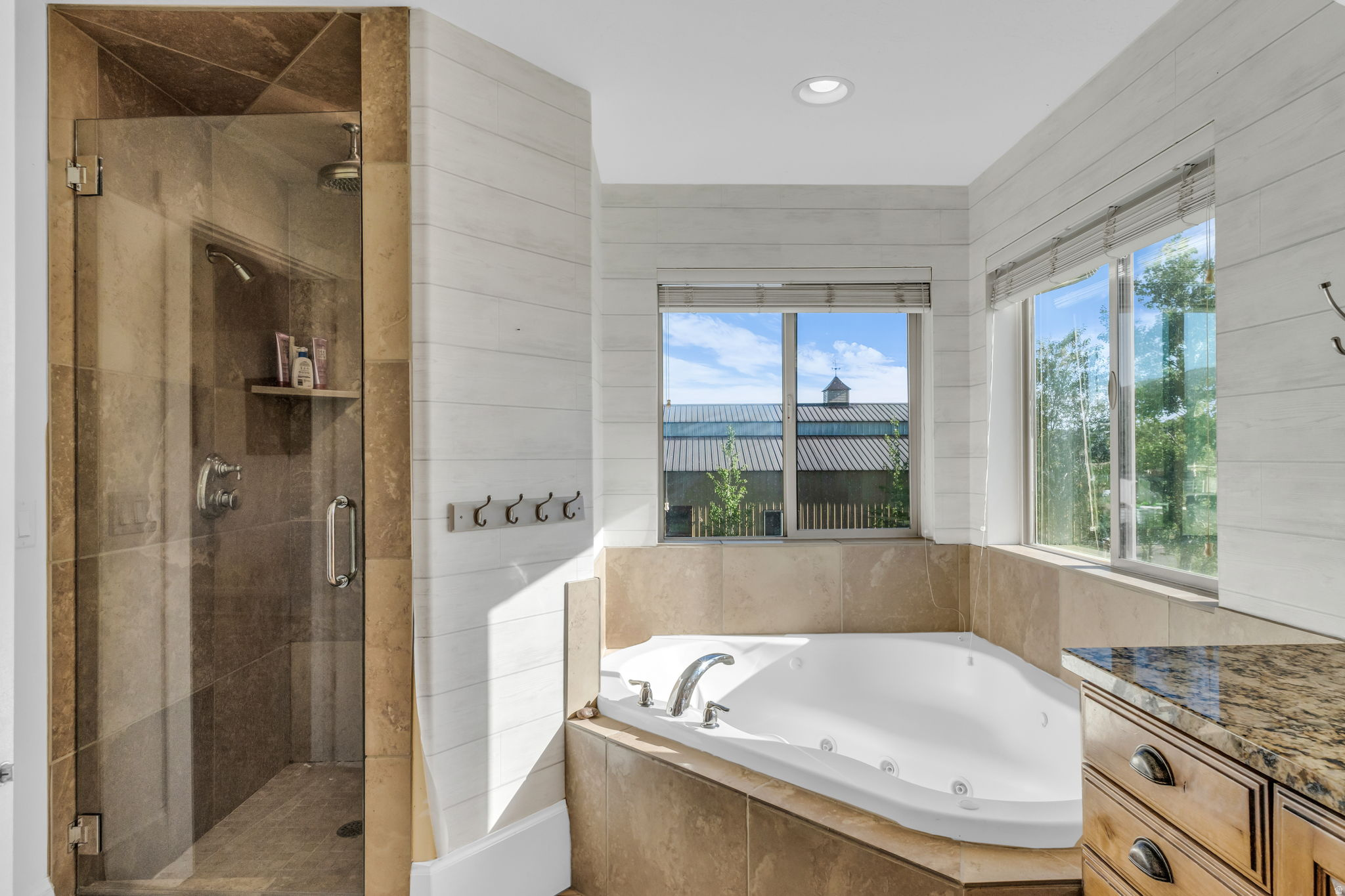 FOOTHILL ESTATES - Residential