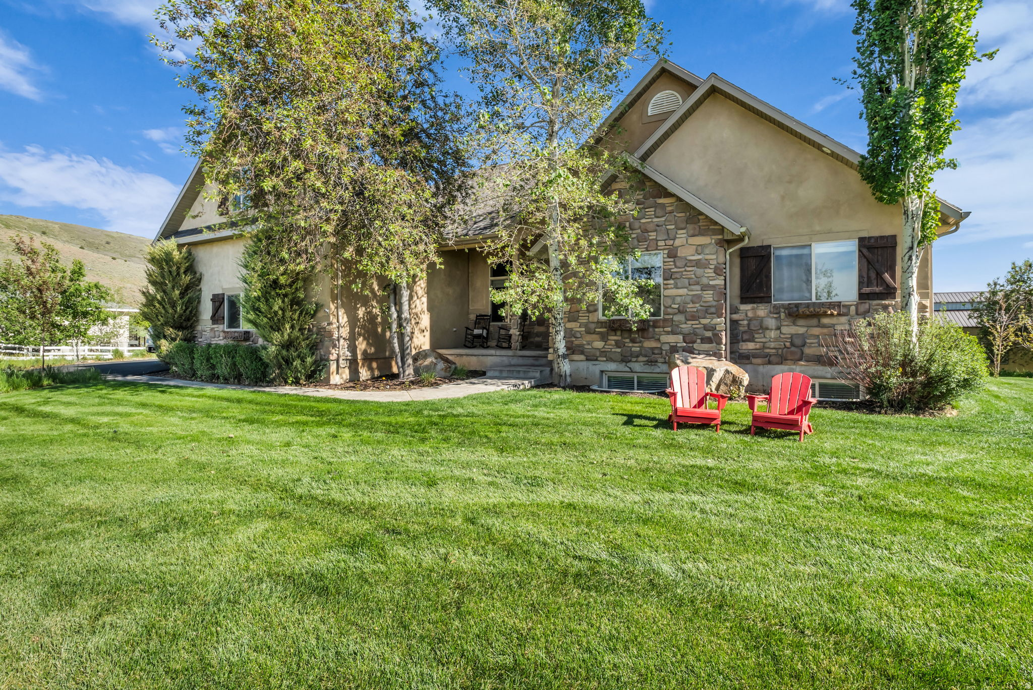 FOOTHILL ESTATES - Residential