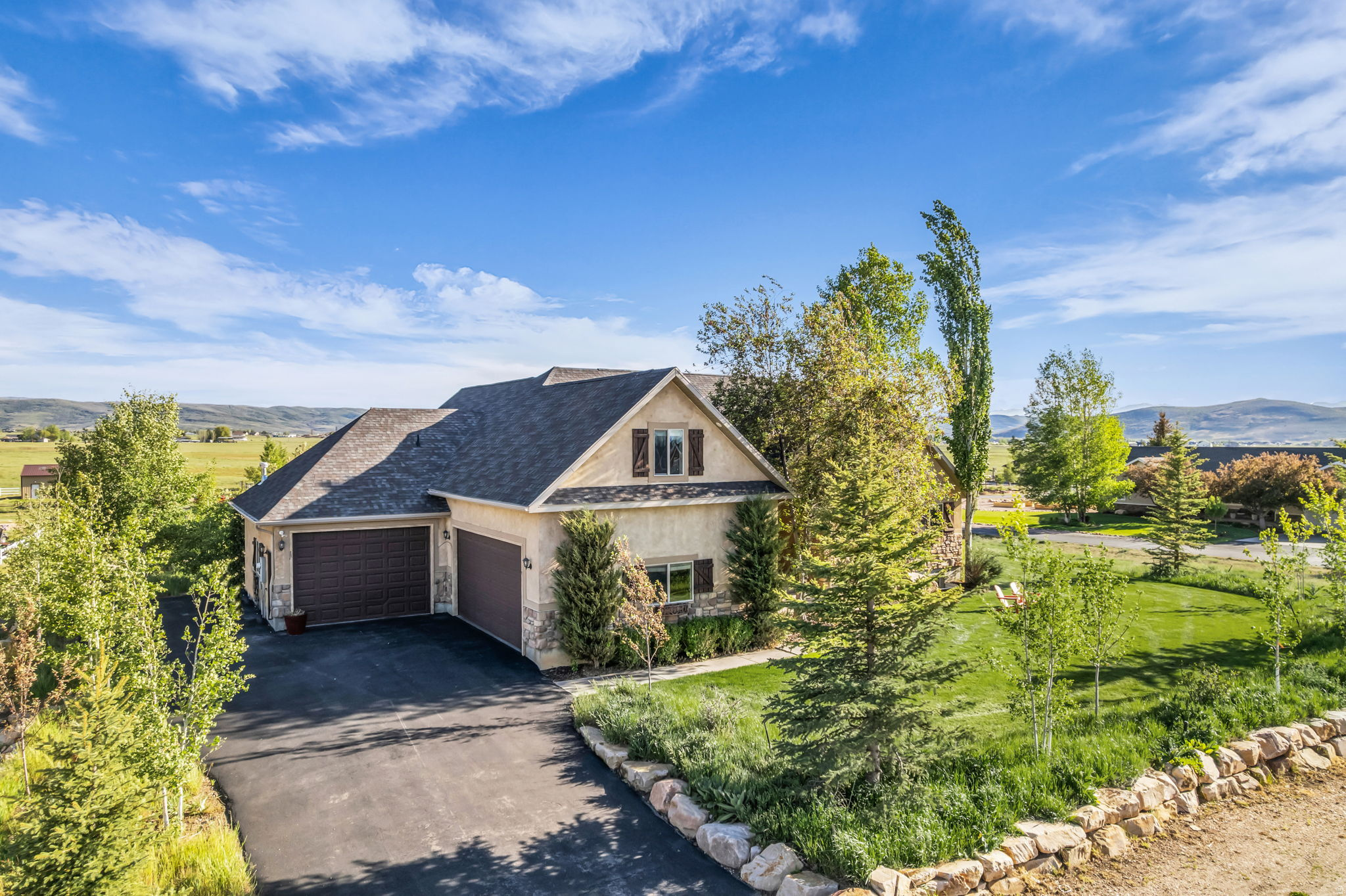 FOOTHILL ESTATES - Residential