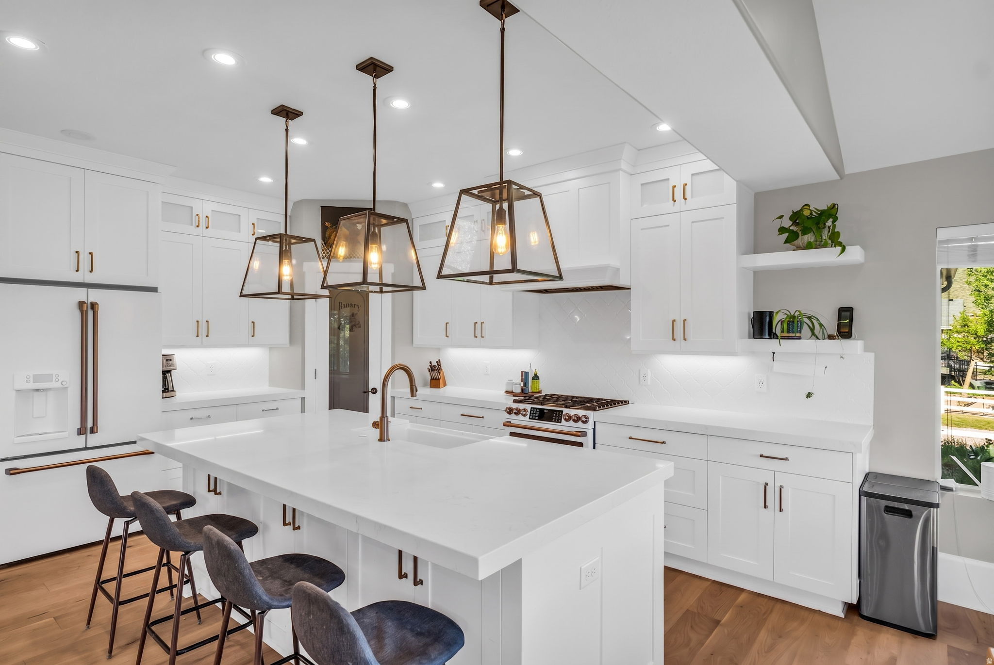 FOOTHILL ESTATES - Residential