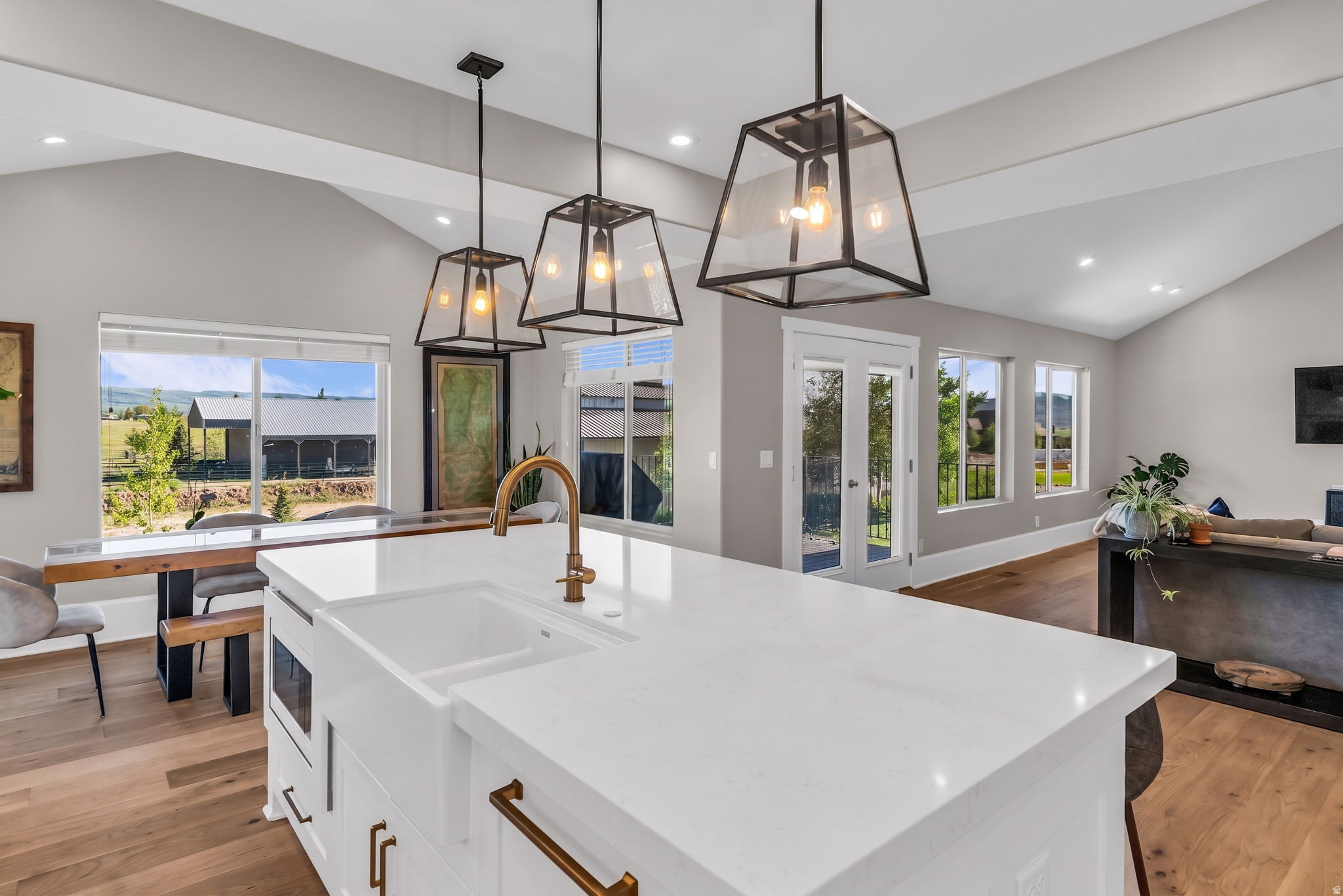 FOOTHILL ESTATES - Residential