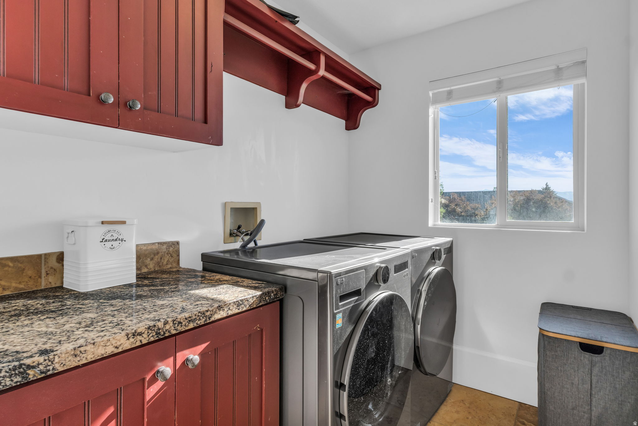 FOOTHILL ESTATES - Residential
