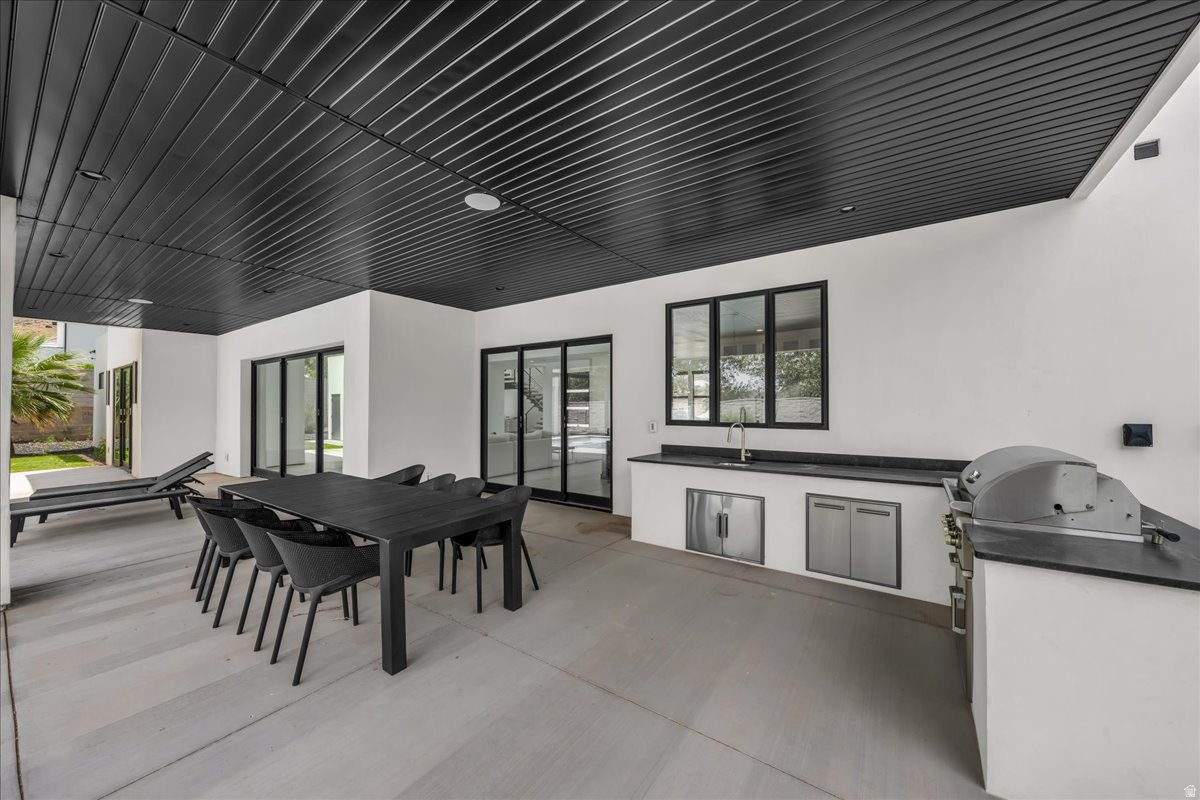 SOUTHERN ESTATES - Residential