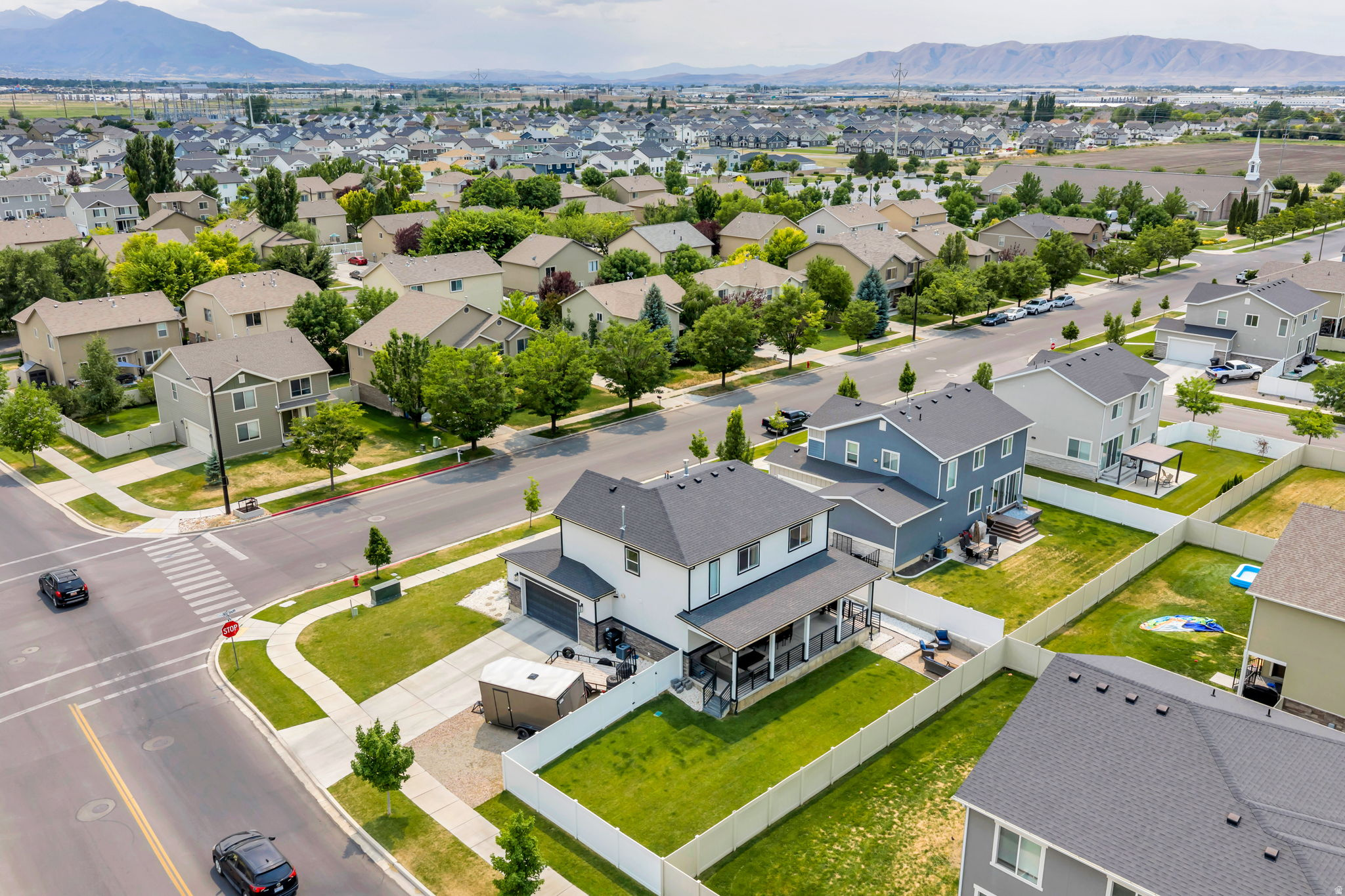 MEADOW WALK - Residential