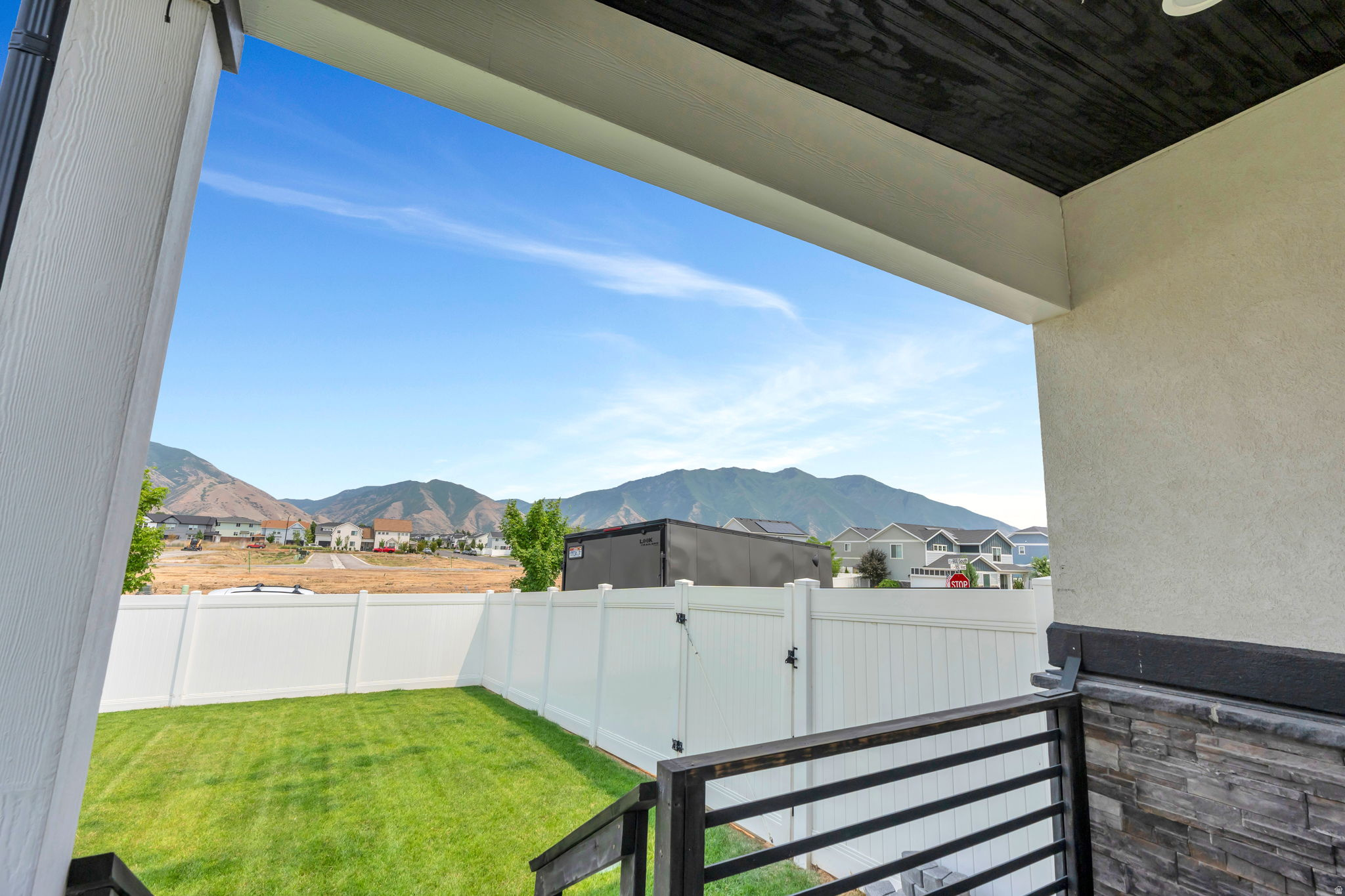 MEADOW WALK - Residential