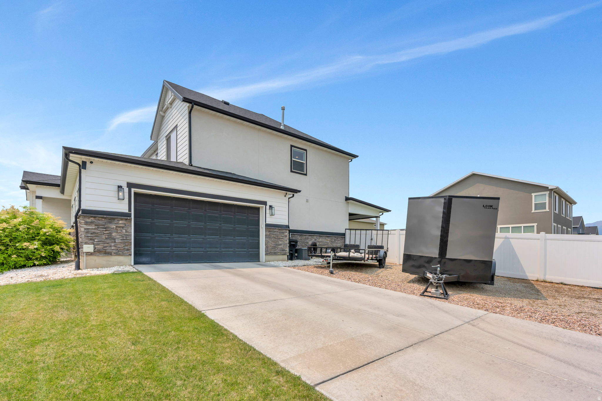 MEADOW WALK - Residential