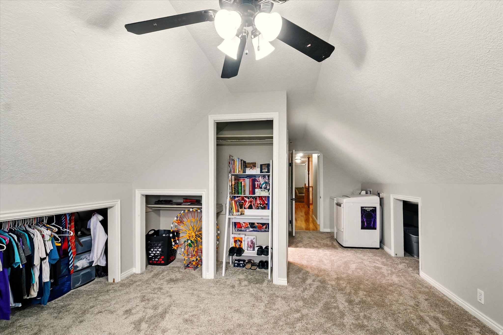 QUARTER CIRCLE JV SU - Residential