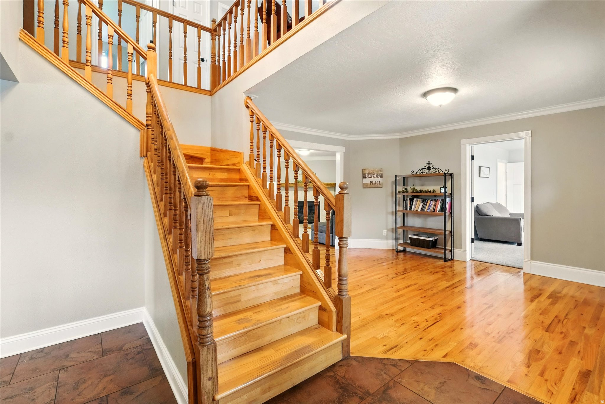QUARTER CIRCLE JV SU - Residential