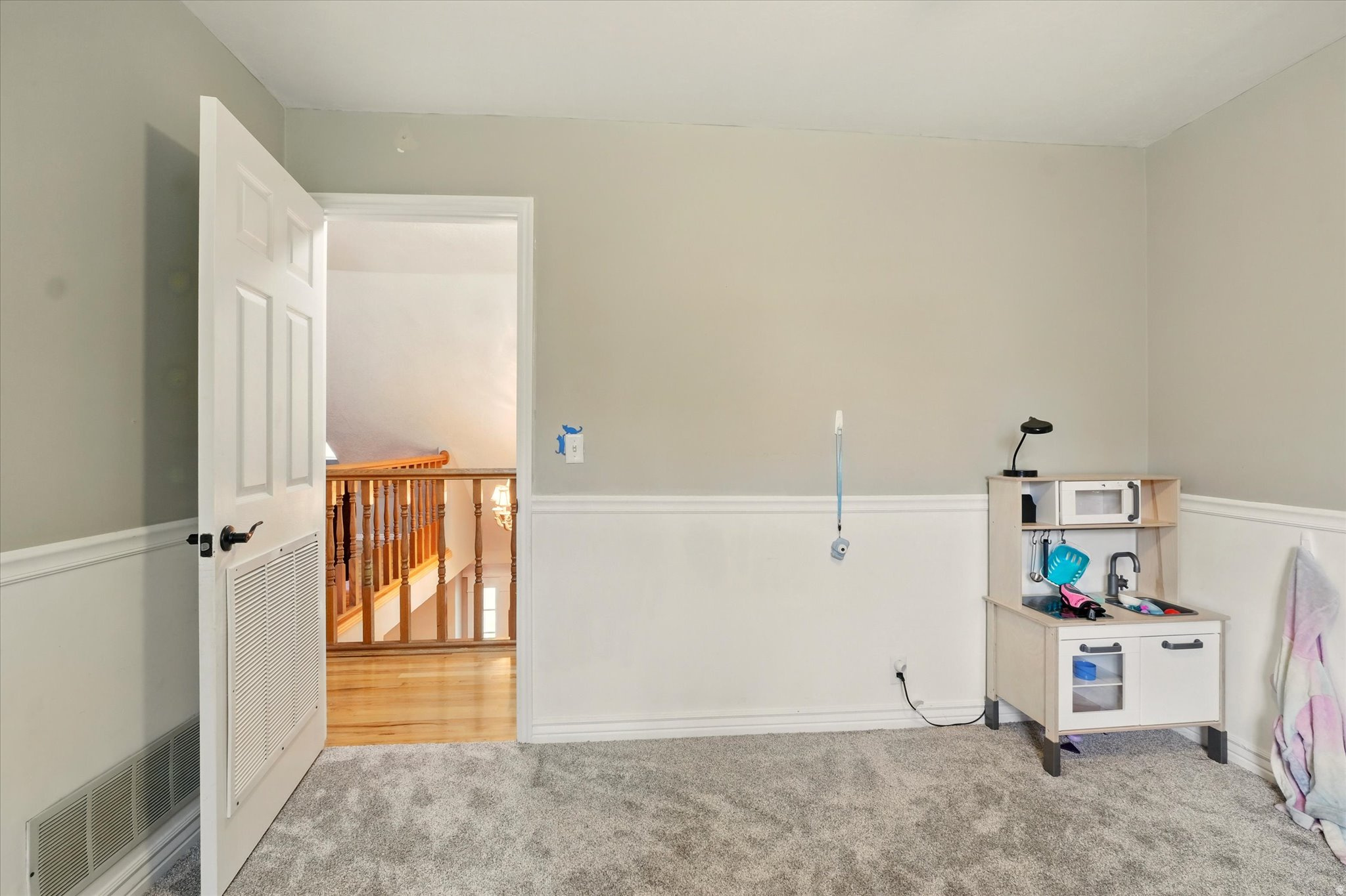 QUARTER CIRCLE JV SU - Residential