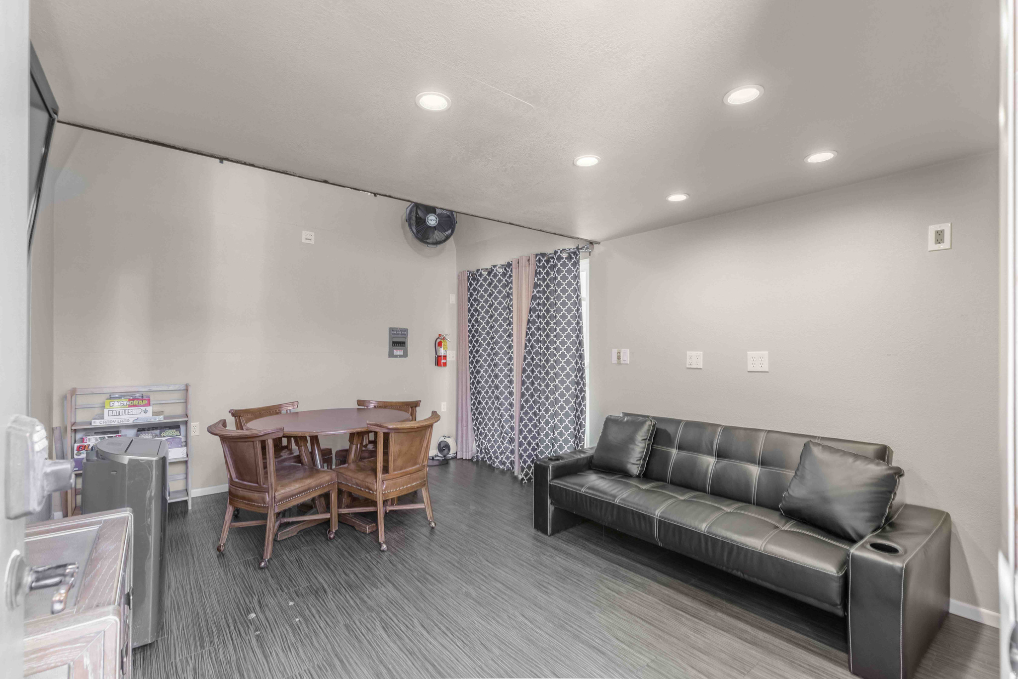 ORCHARD SPRINGS 4 - Residential