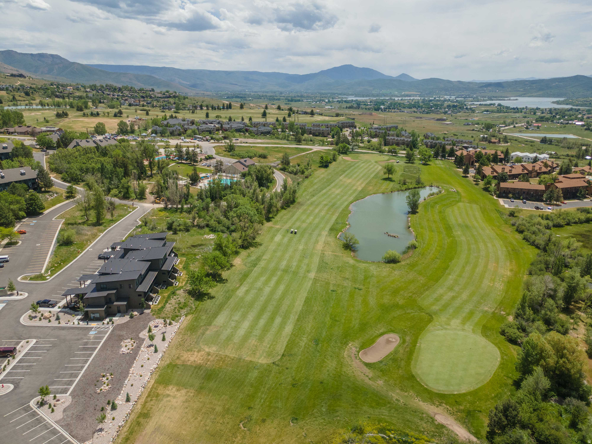THE POINTE AT WOLF CREEK - Residential