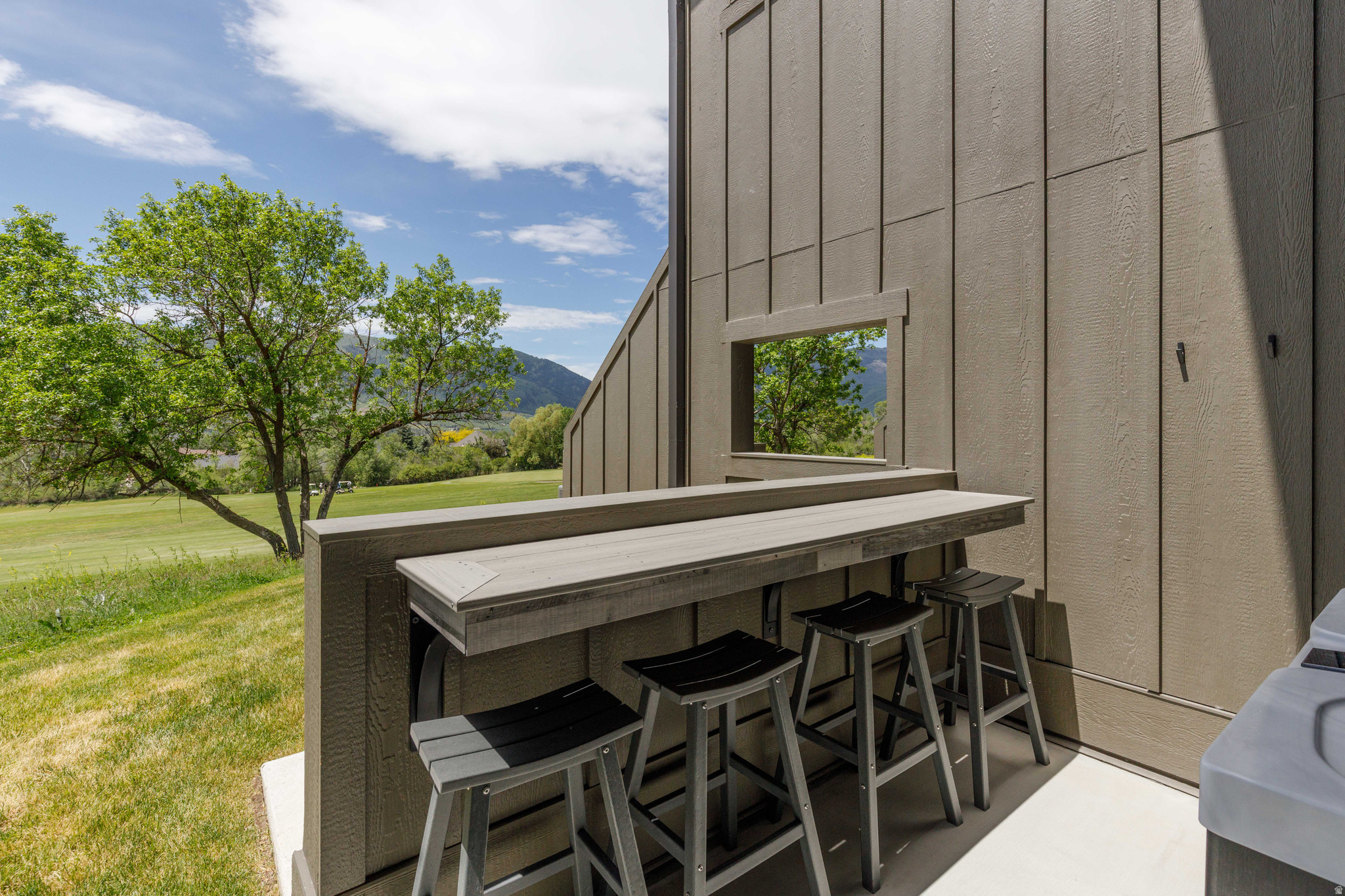 THE POINTE AT WOLF CREEK - Residential