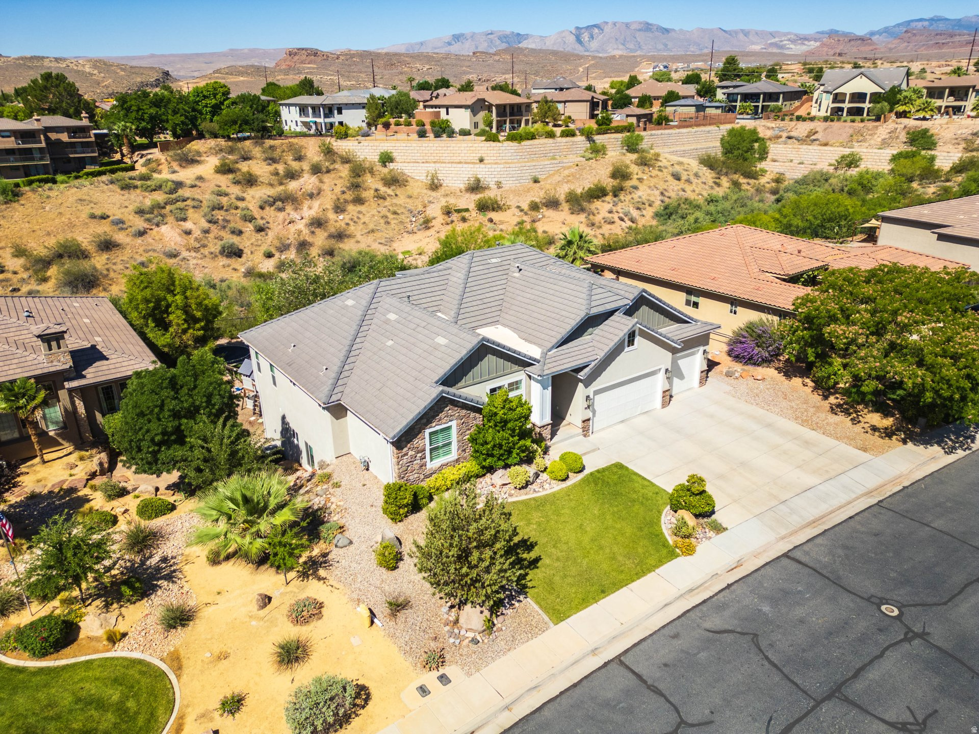 HIGHLANDS AT GREEN VALLEY - Residential