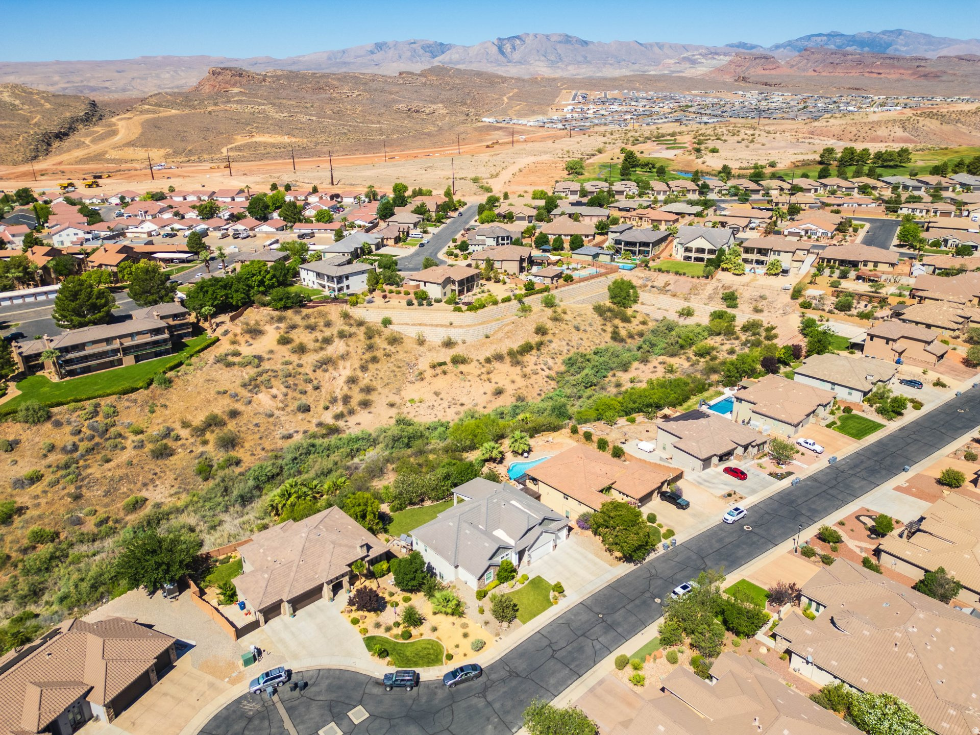 HIGHLANDS AT GREEN VALLEY - Residential