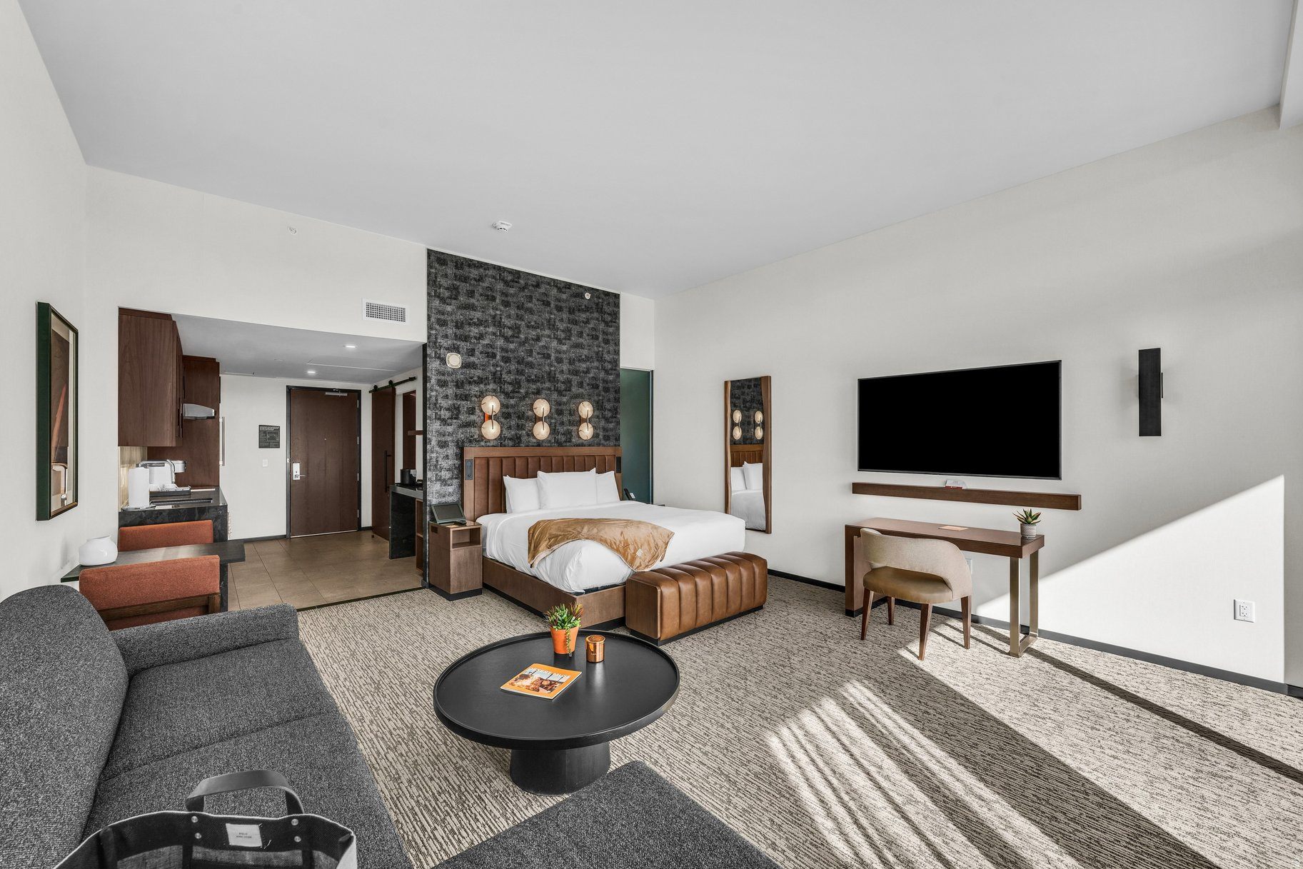 BLACK DESERT RESORT CENTER - Residential