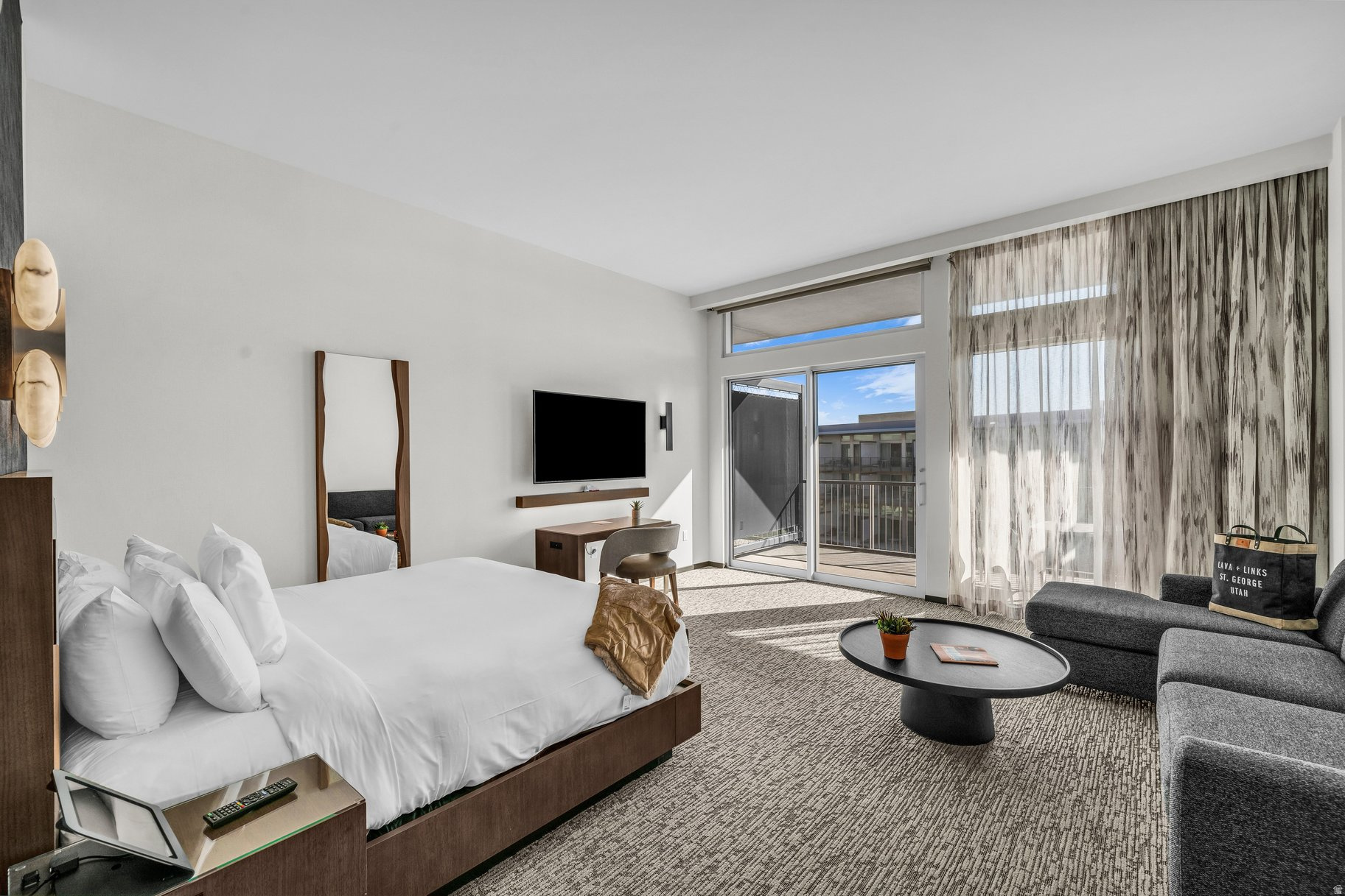 BLACK DESERT RESORT CENTER - Residential