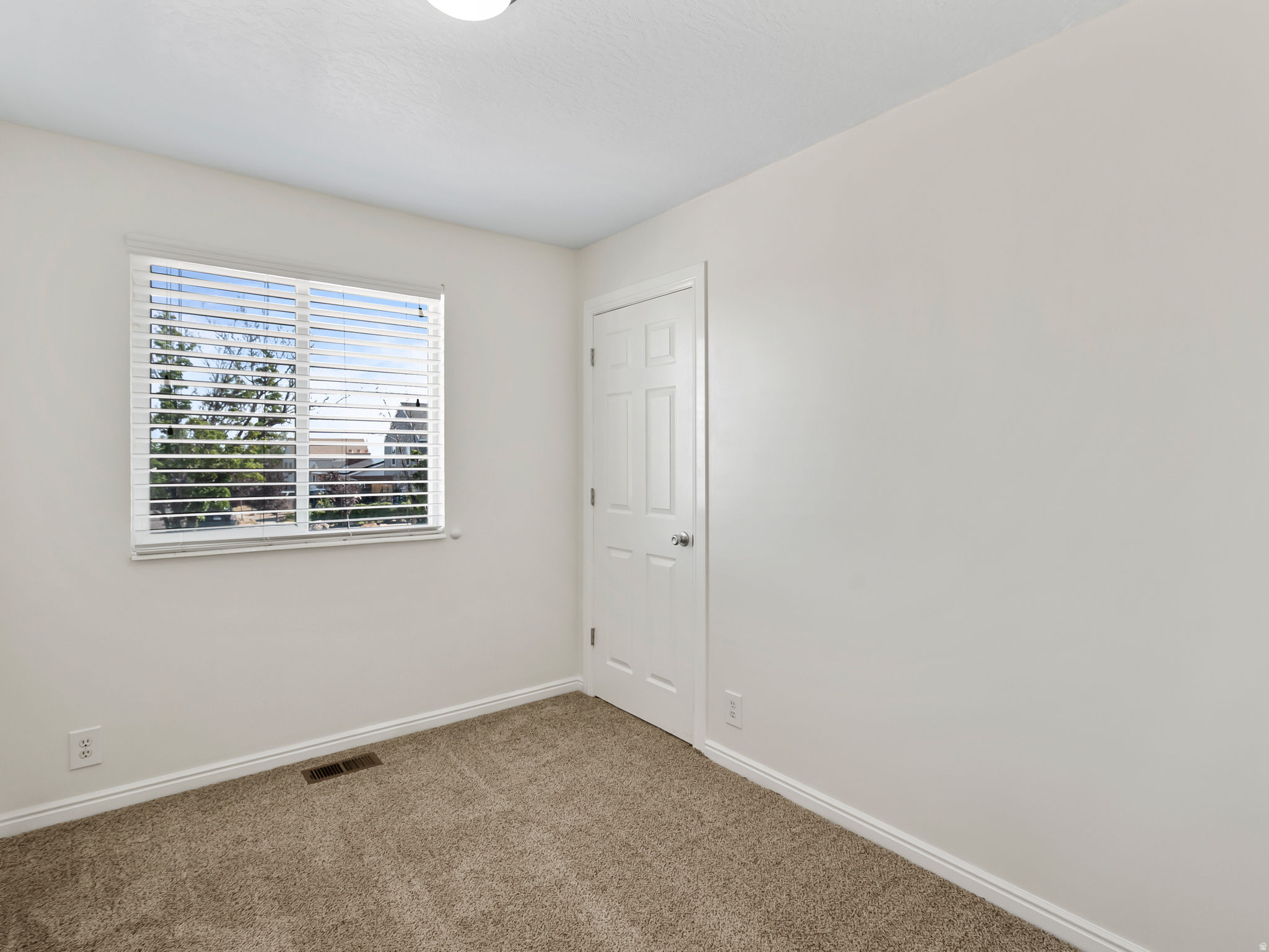 WHITEWOOD ESTATES #2 - Residential
