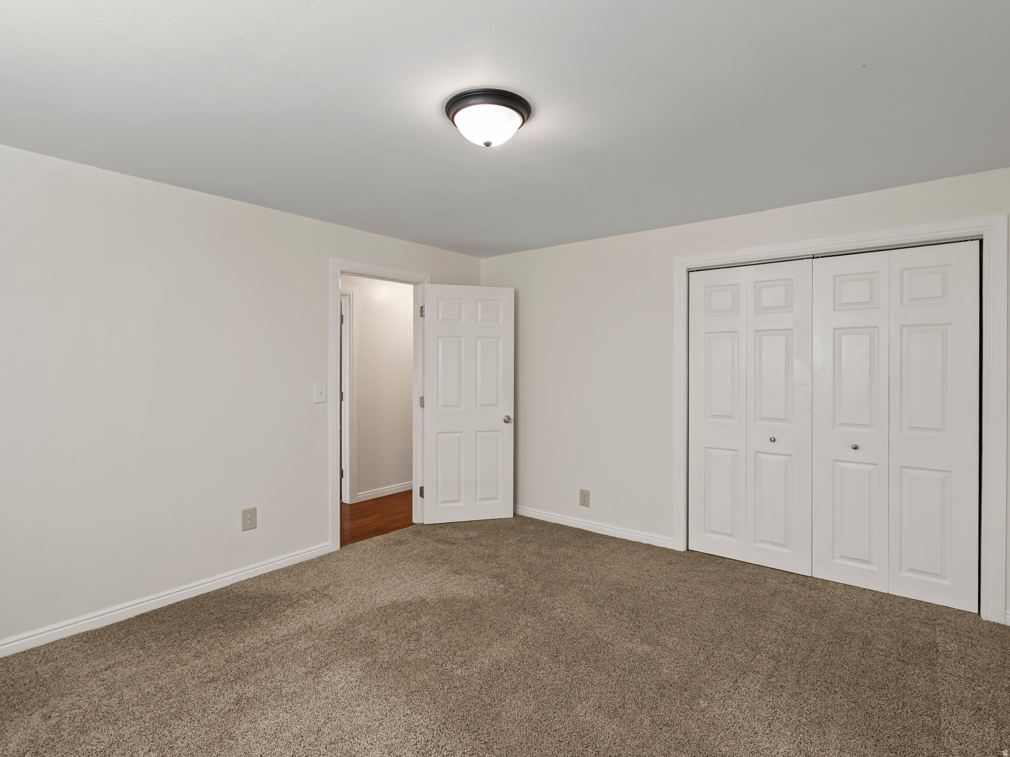 WHITEWOOD ESTATES #2 - Residential