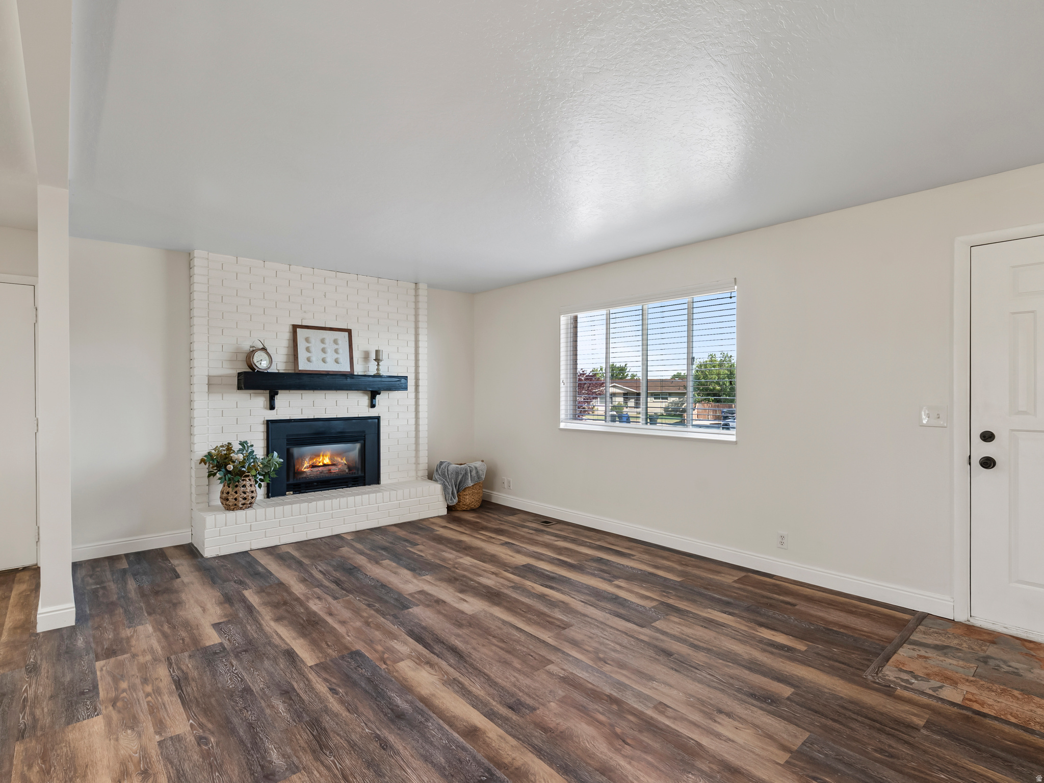 WHITEWOOD ESTATES #2 - Residential