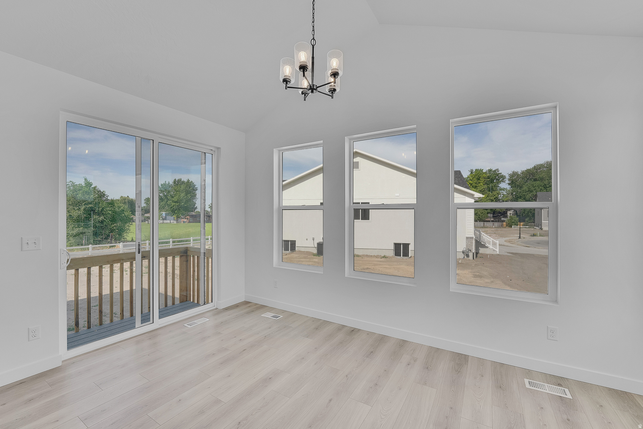 TAYLOR LANDING - Residential