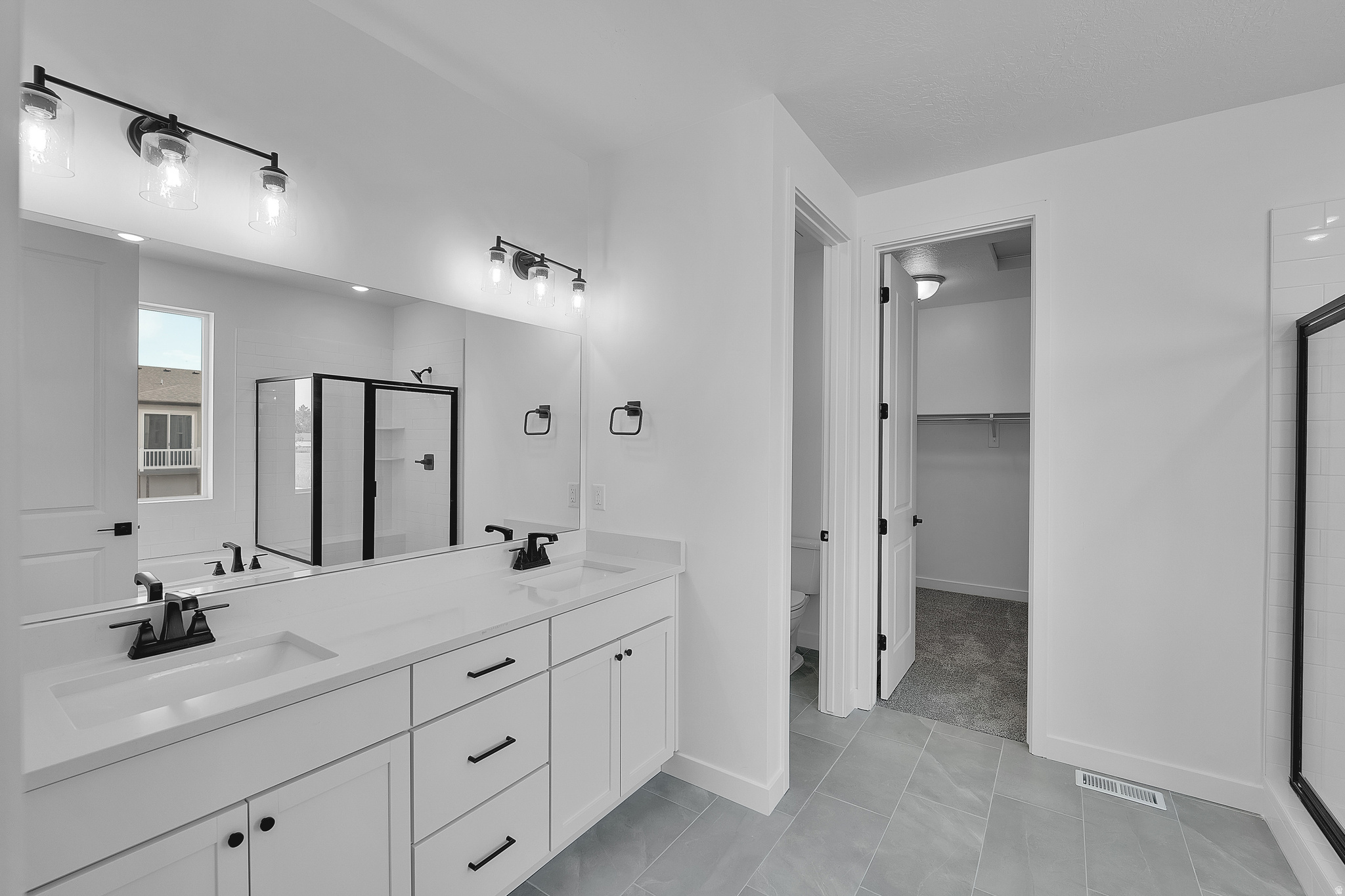 TAYLOR LANDING - Residential