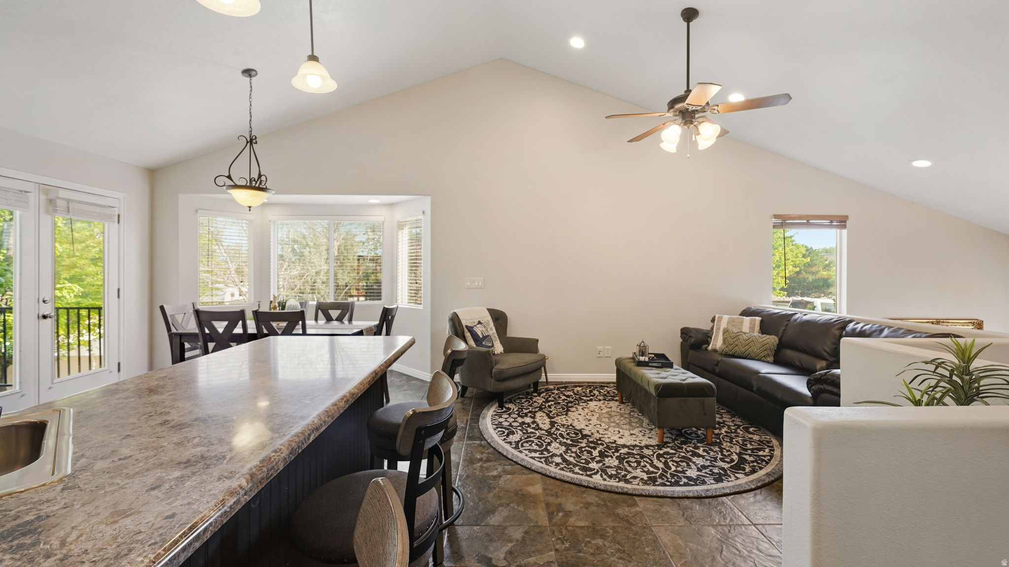 SCOTTFIELD ACRES - Residential