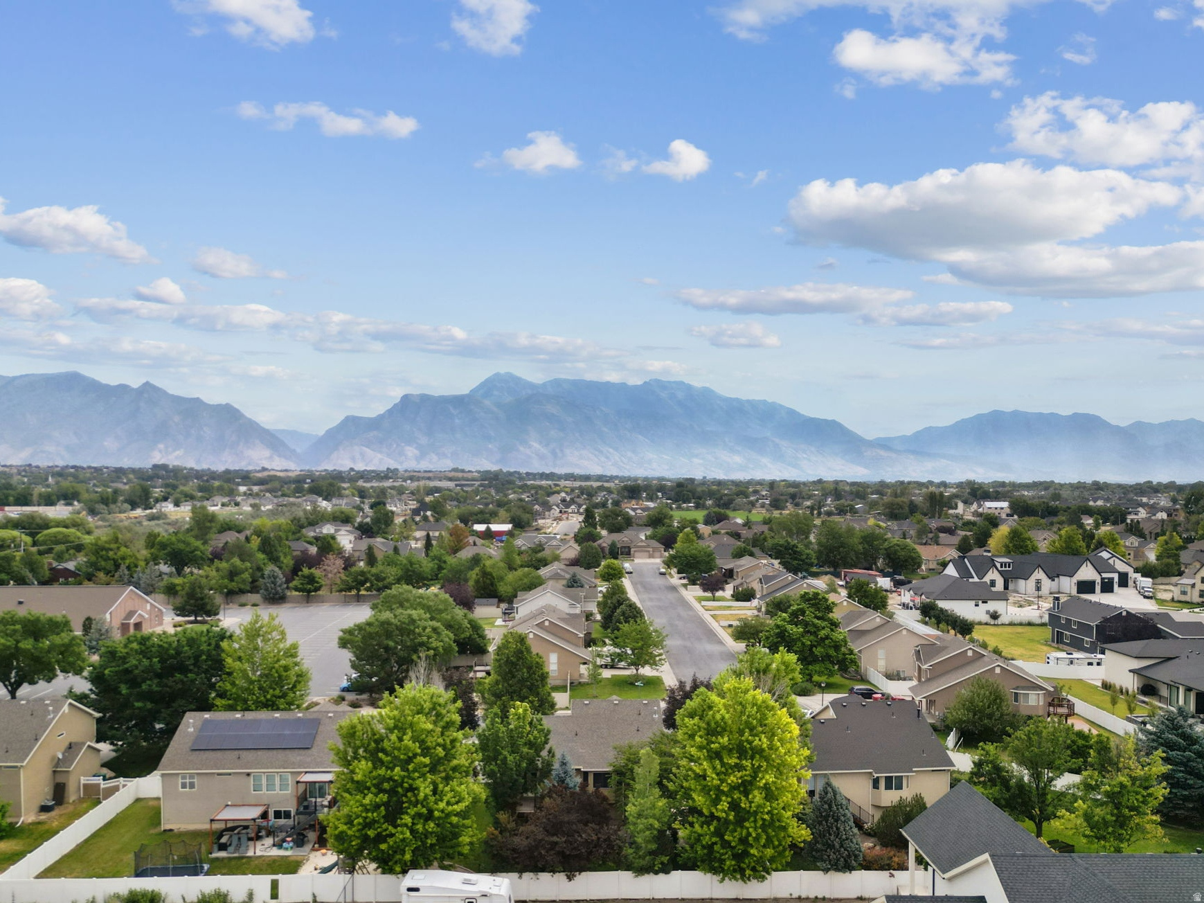 SCOTTFIELD ACRES - Residential