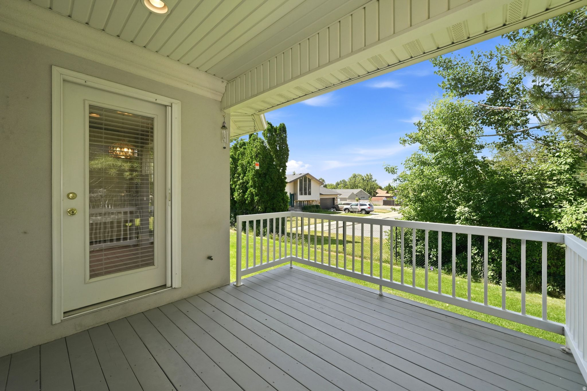 COUNTRY SPRINGS - Residential