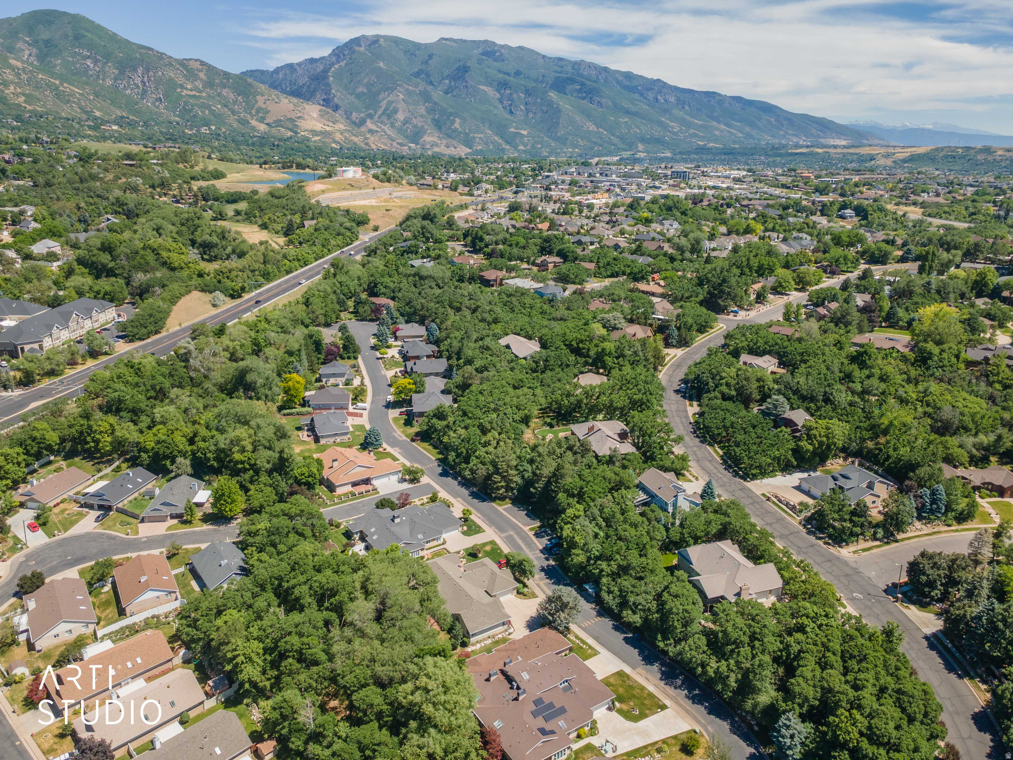 OAK CREEK - Residential