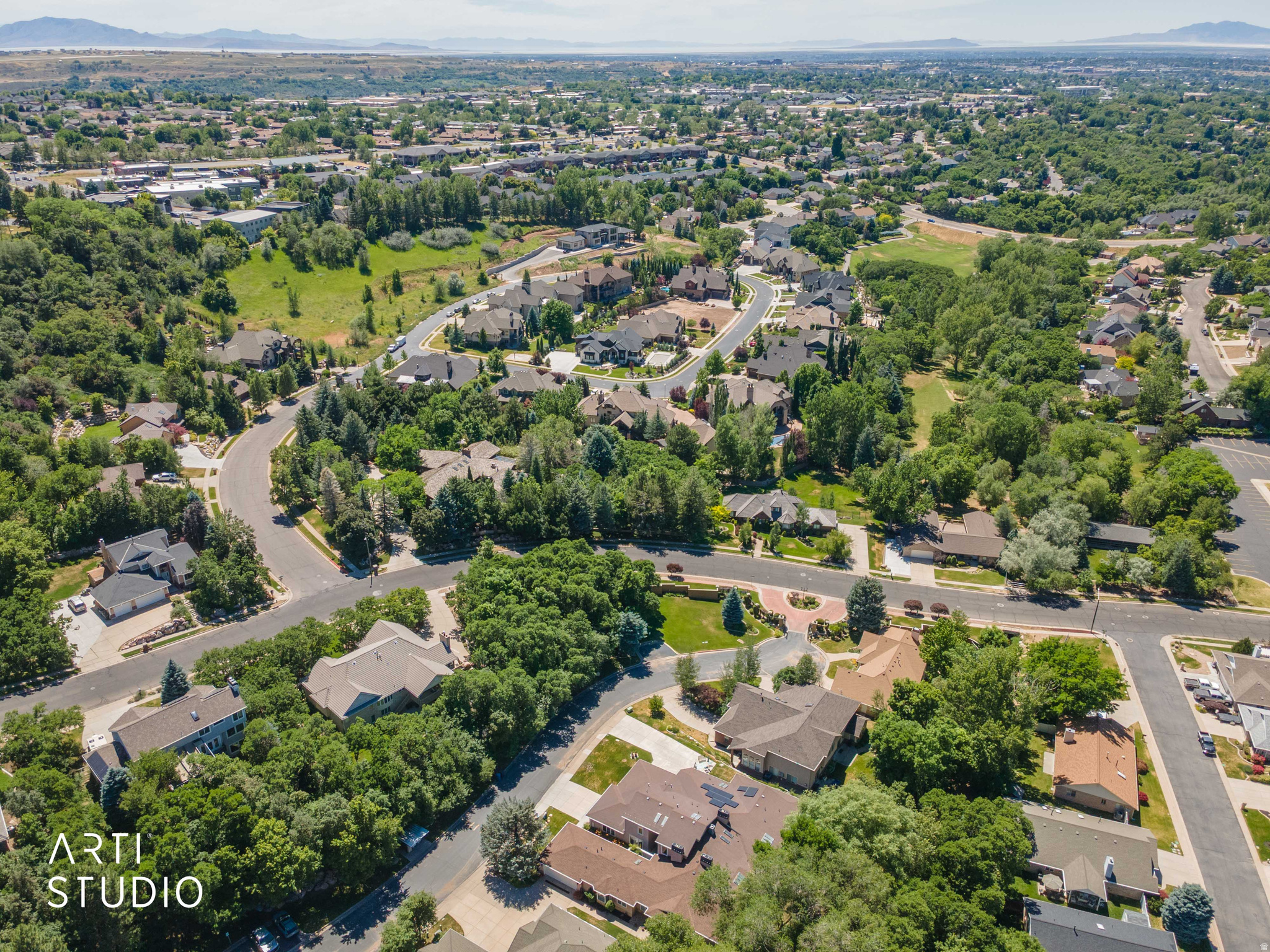 OAK CREEK - Residential