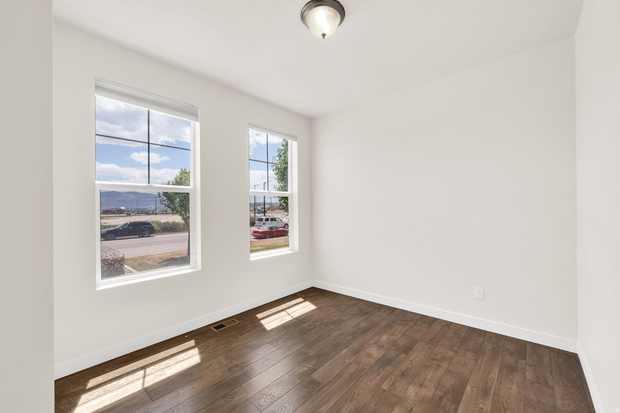 HOLBROOK FARMS - Residential