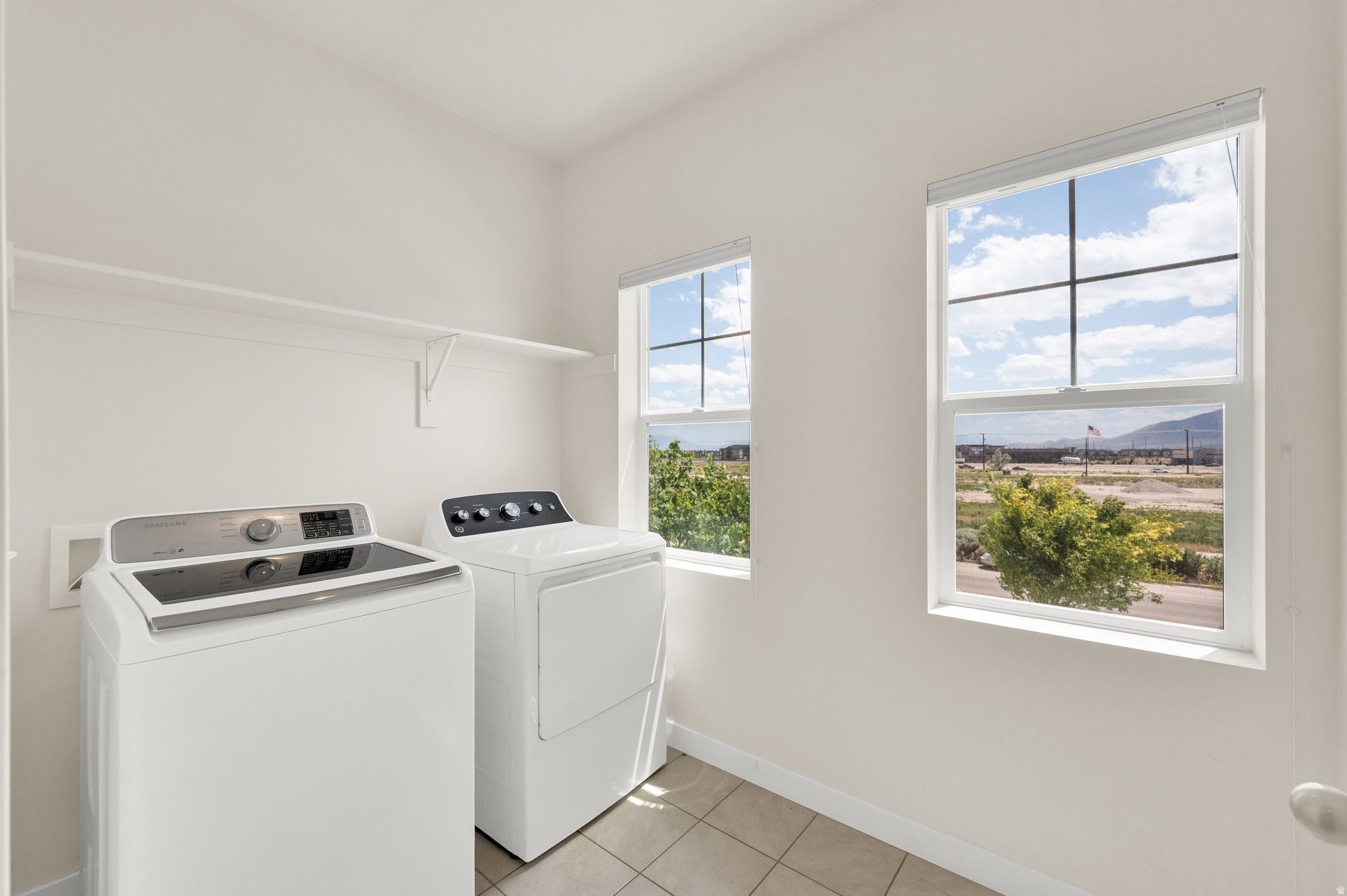 HOLBROOK FARMS - Residential