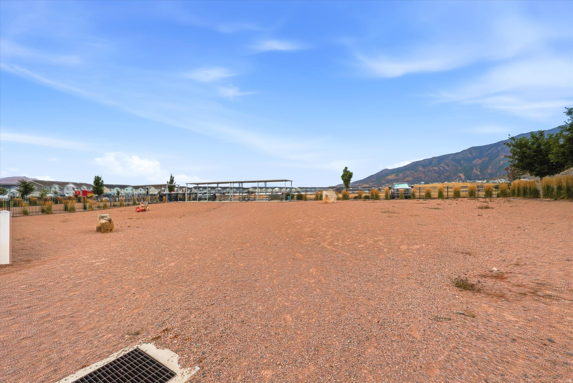 RIDGE - Residential